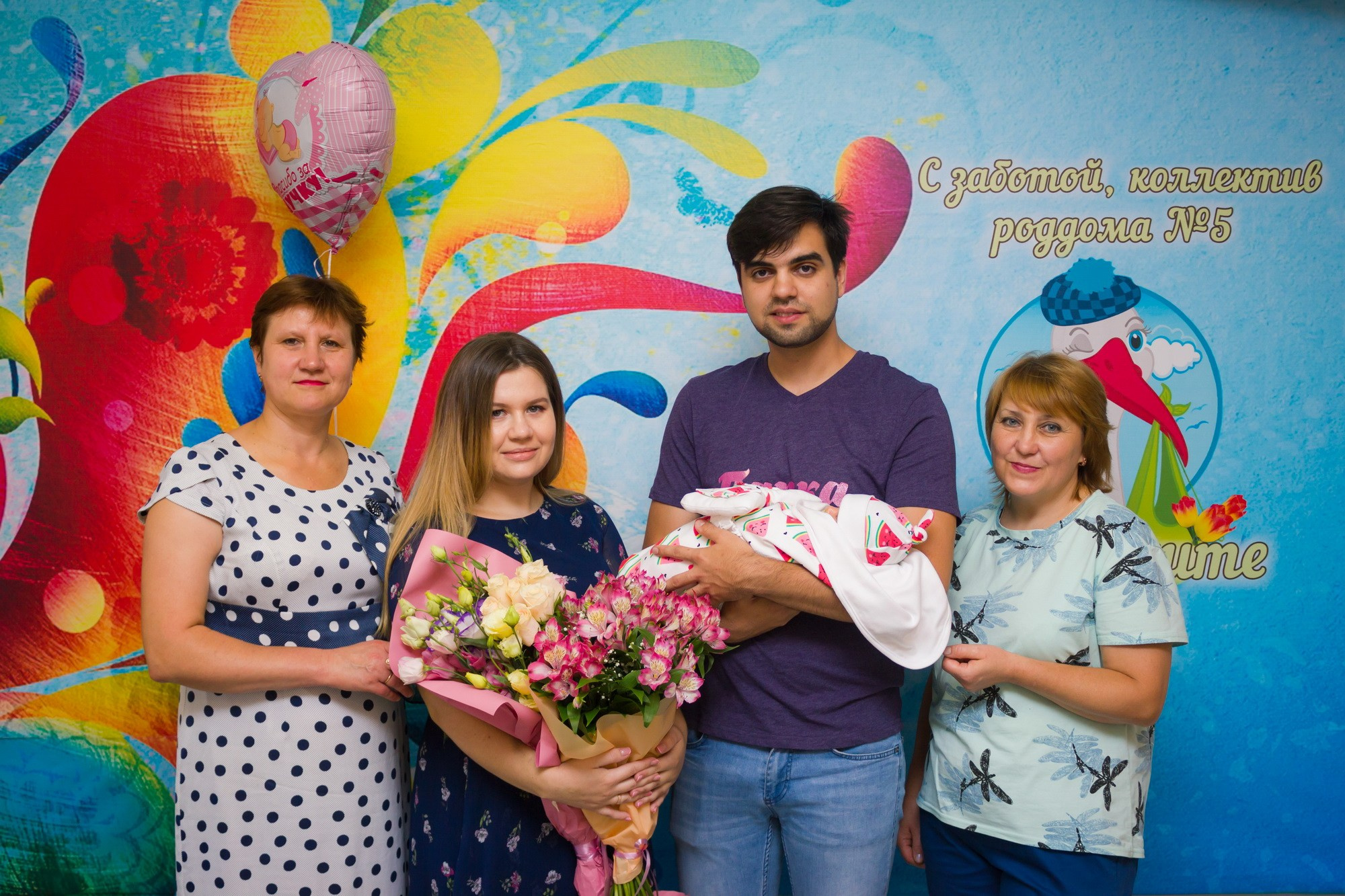 Выписка из роддома (Красный). Фотограф в Волгограде и Волжском Наталья Фирсова