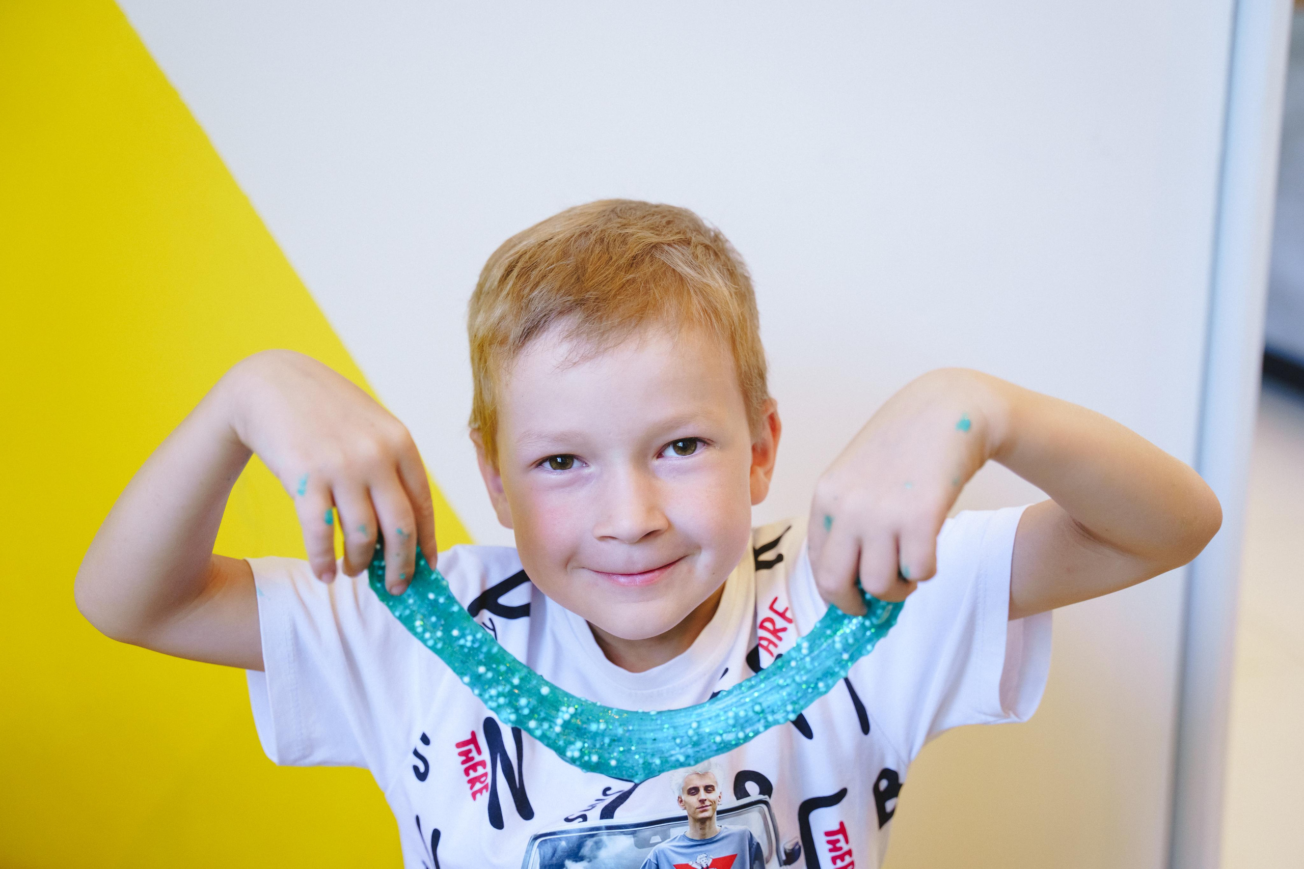 Фотосъемка мастер-класса «Слайм». Фотограф в детский сад в Екатеринбурге, выпускные альбомы Юлия Умерова