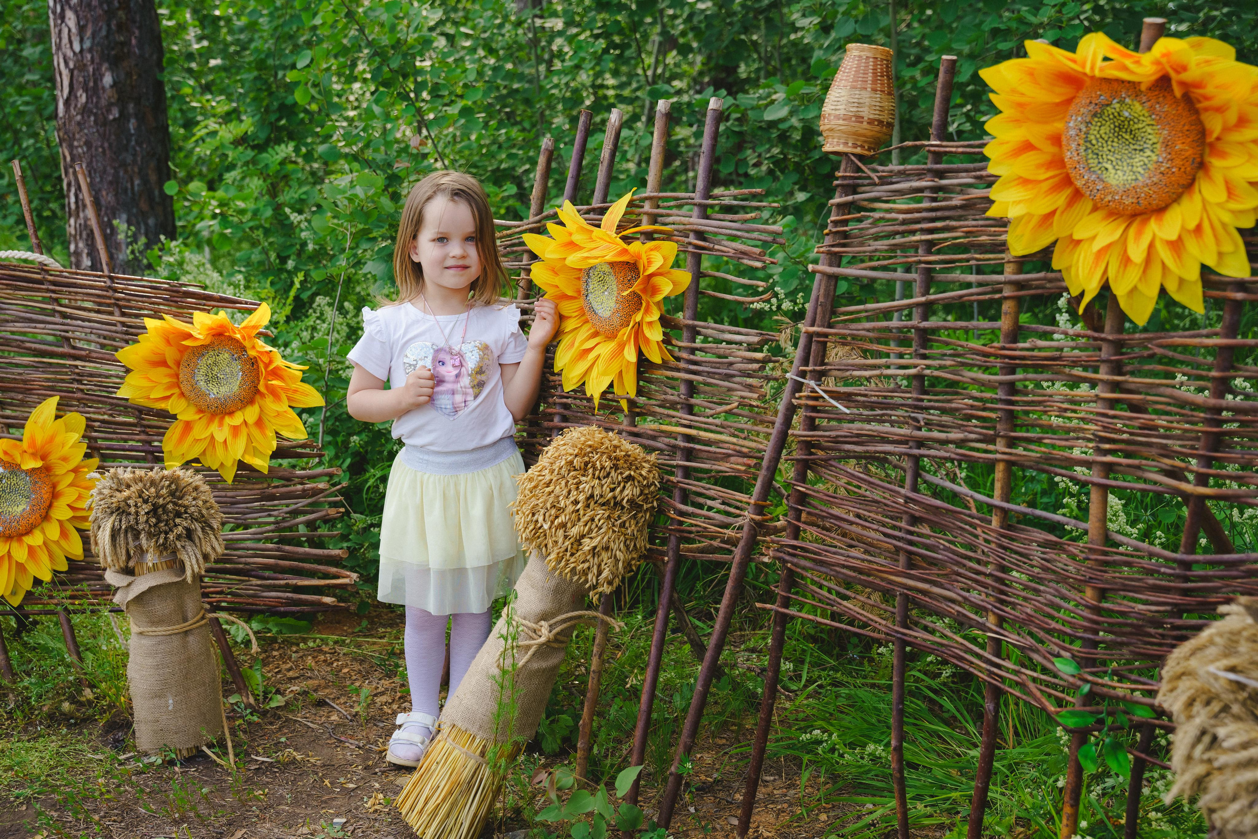 Фотосессия в эко-парке «Тропа здоровья». Фотограф в детский сад в Екатеринбурге, выпускные альбомы Юлия Умерова