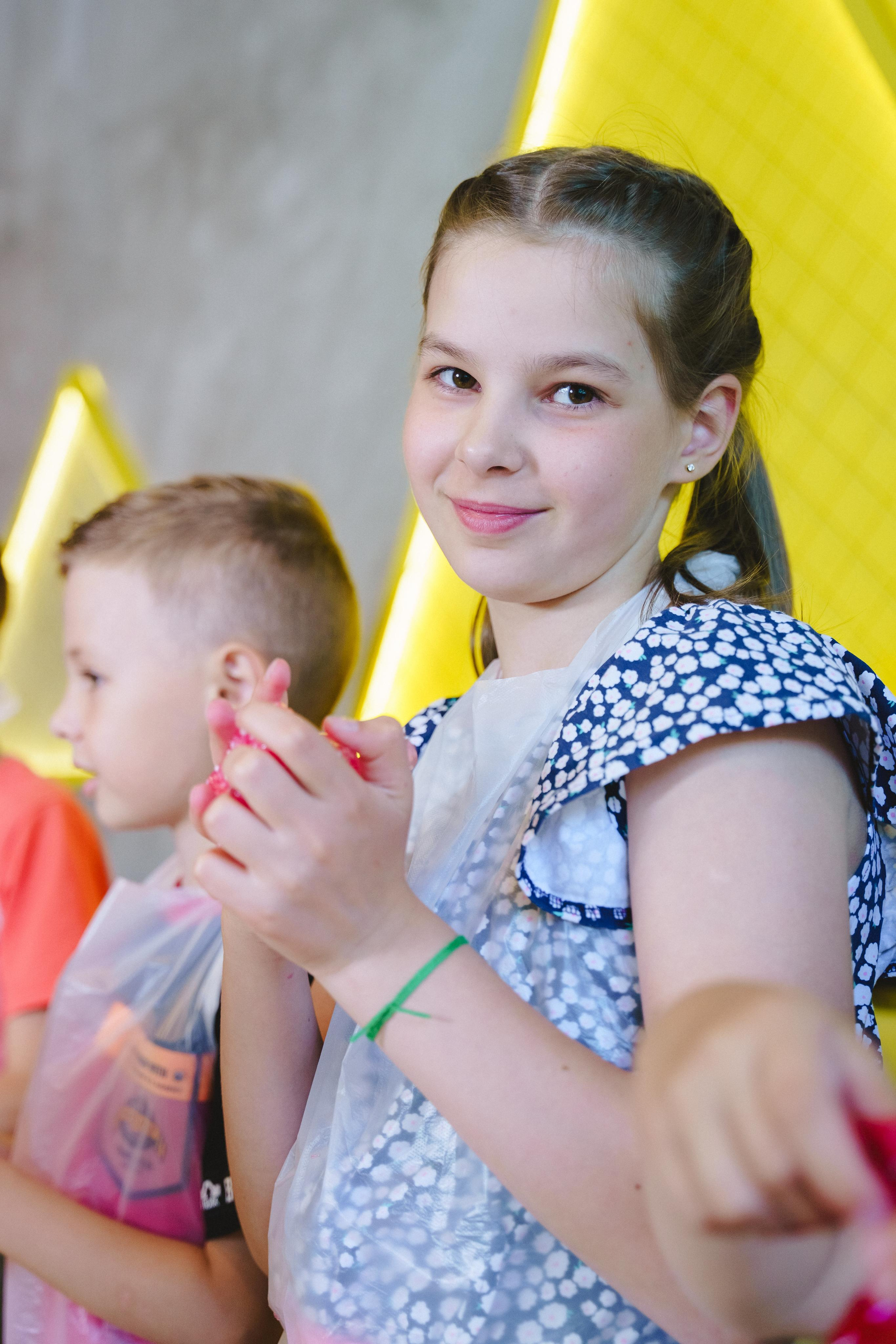 Фотосъемка мастер-класса «Слайм». Фотограф в детский сад в Екатеринбурге, выпускные альбомы Юлия Умерова