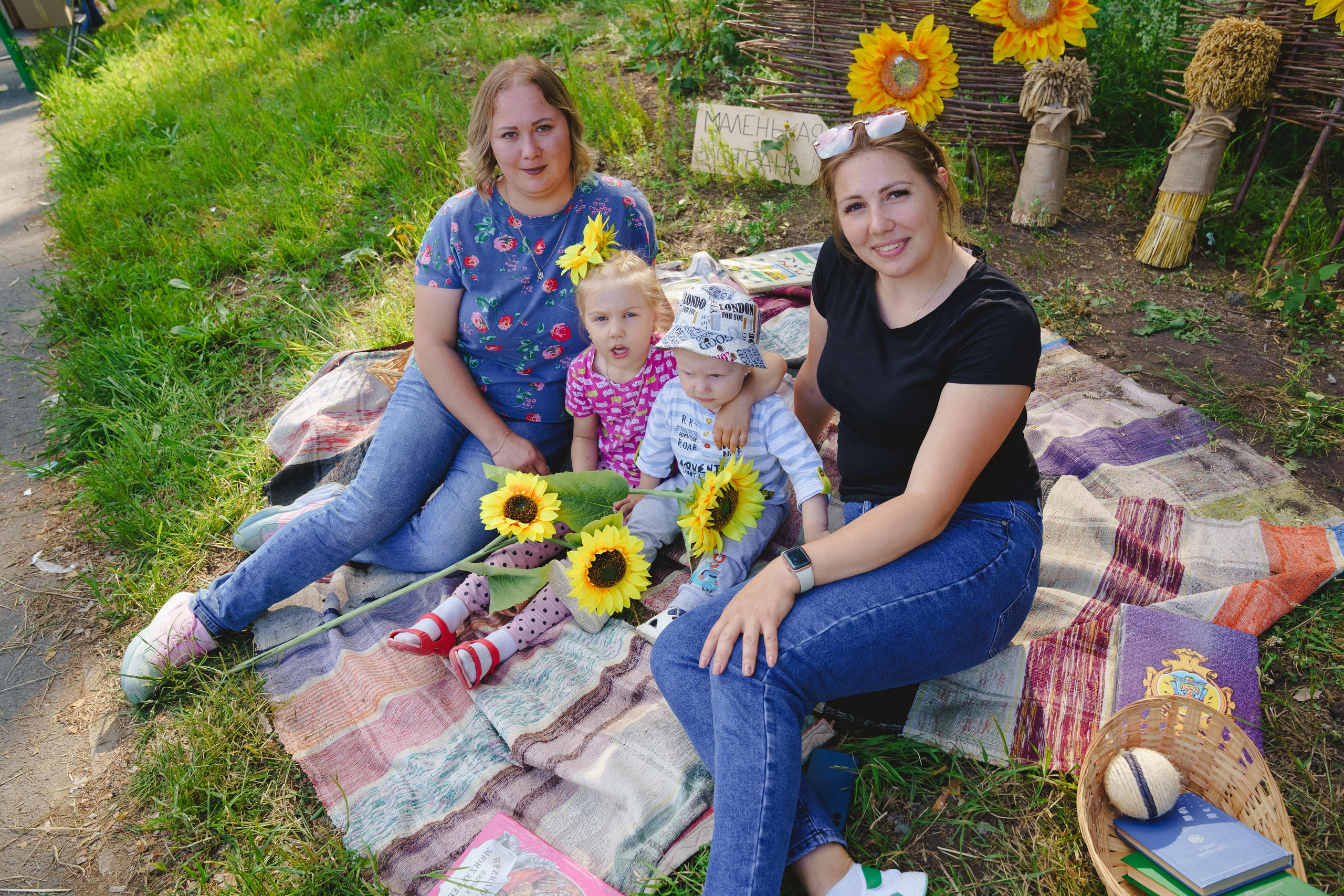 Фотосессия в эко-парке «Тропа здоровья». Фотограф в детский сад в Екатеринбурге, выпускные альбомы Юлия Умерова