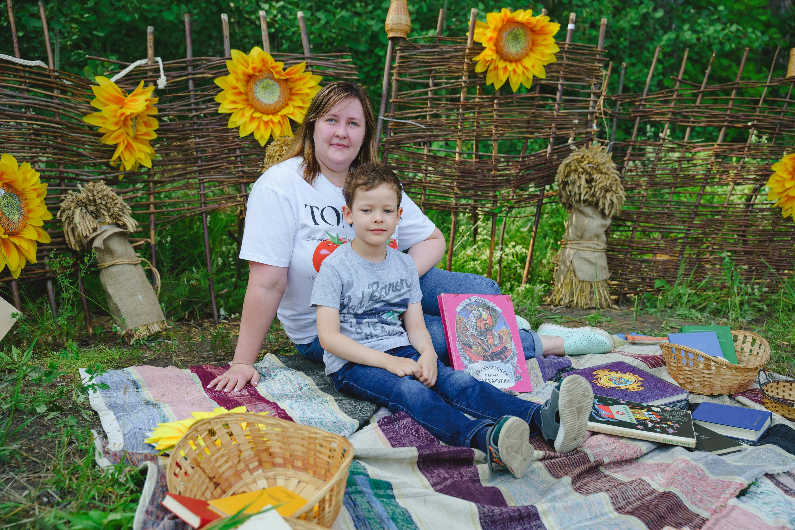 Фотосессия в эко-парке «Тропа здоровья». Фотограф в детский сад в Екатеринбурге, выпускные альбомы Юлия Умерова
