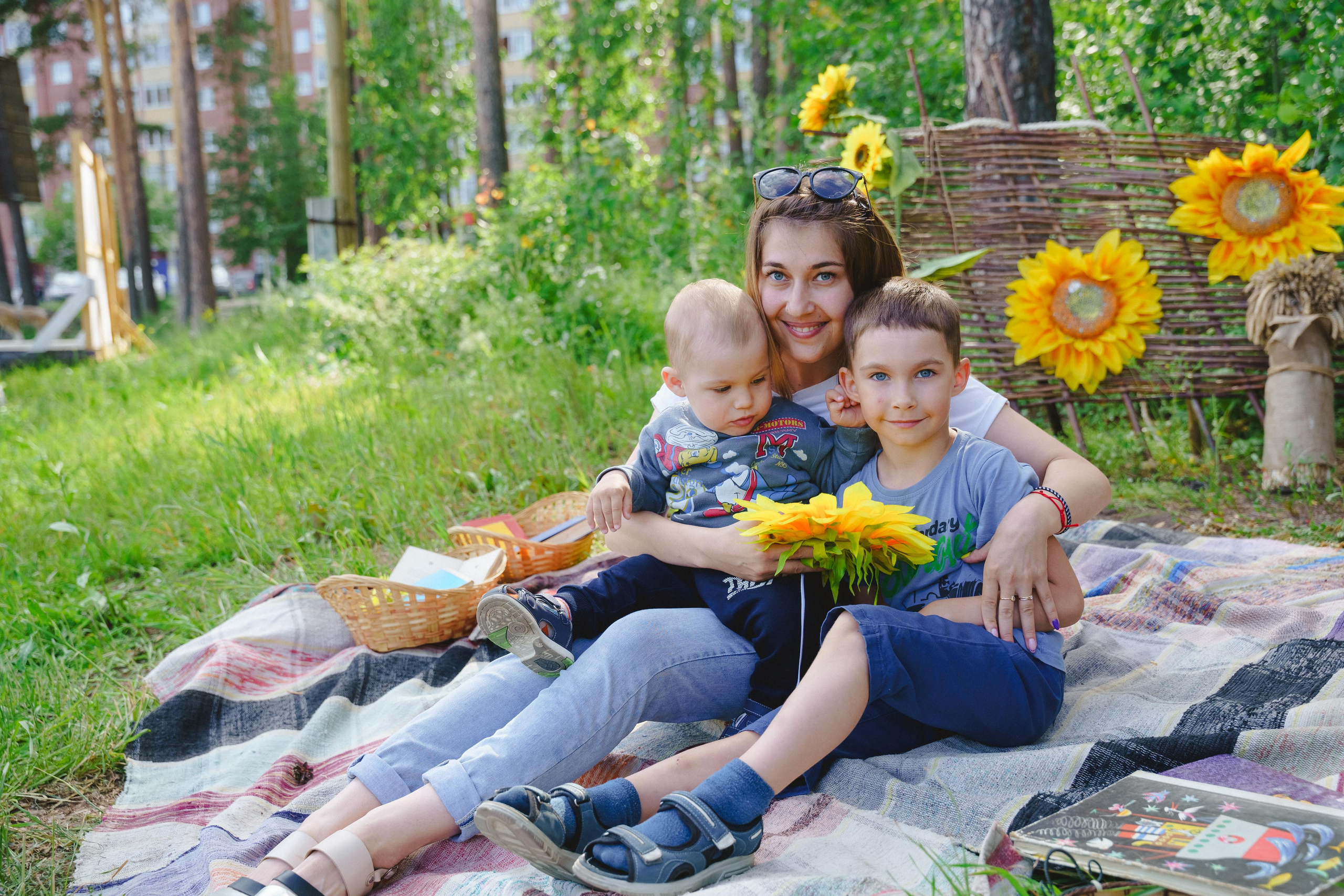 Фотосессия в эко-парке «Тропа здоровья». Фотограф в детский сад в Екатеринбурге, выпускные альбомы Юлия Умерова