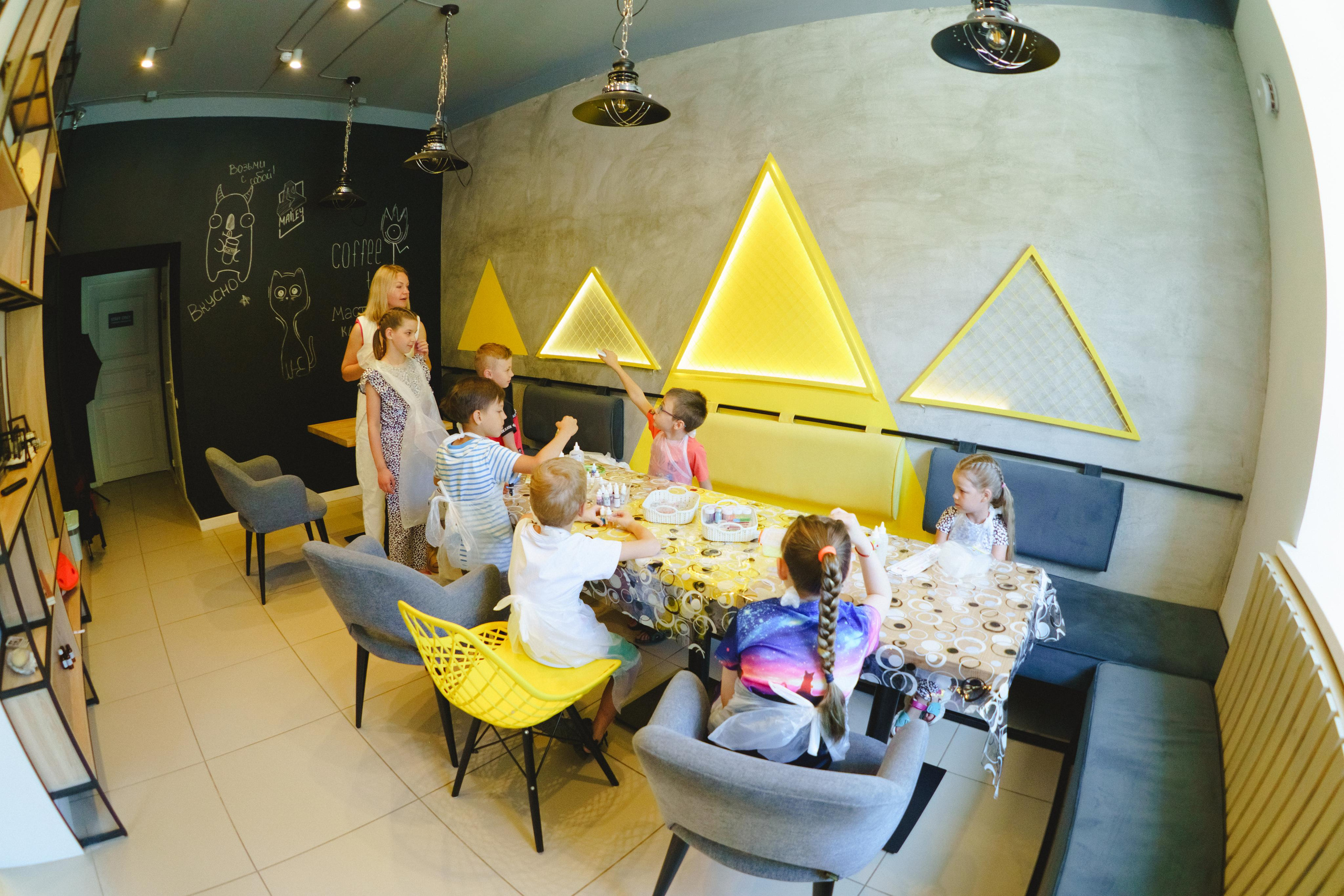 Фотосъемка мастер-класса «Слайм». Фотограф в детский сад в Екатеринбурге, выпускные альбомы Юлия Умерова