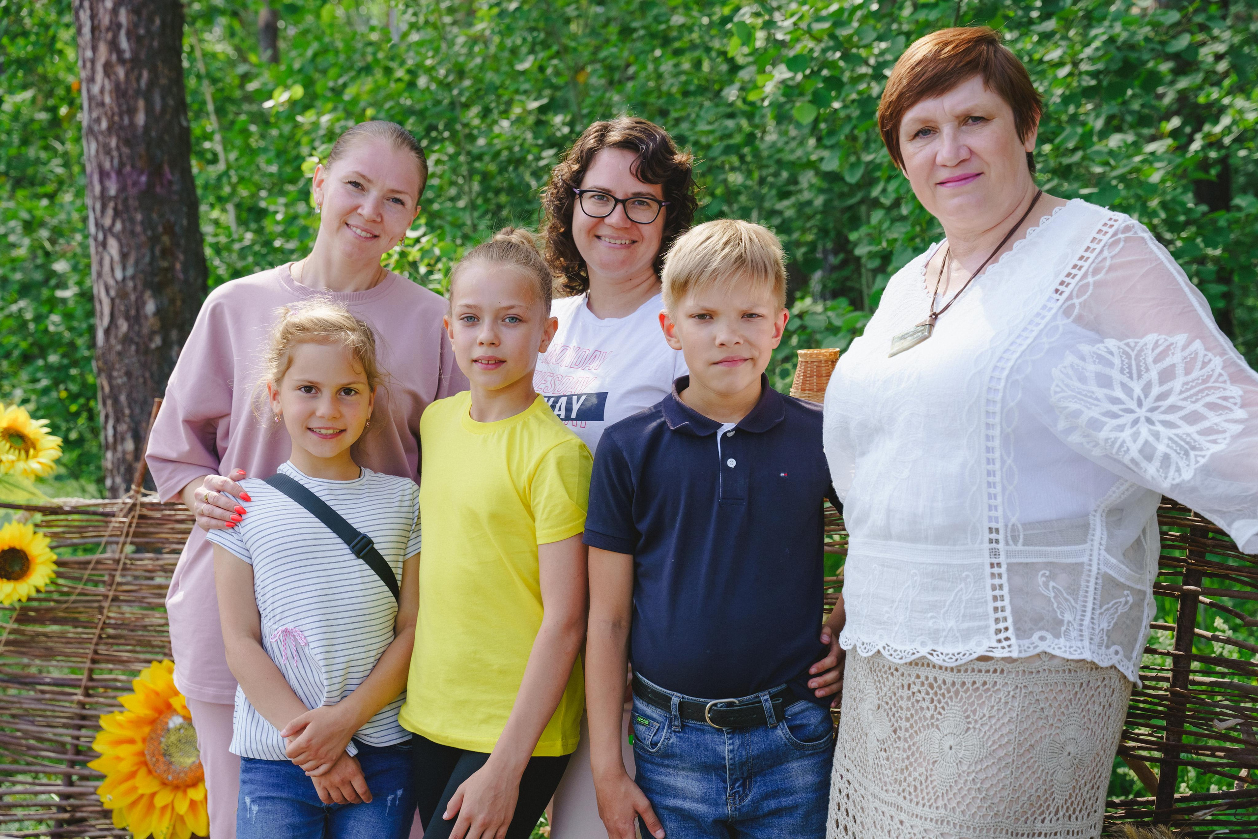 Фотосессия в эко-парке «Тропа здоровья». Фотограф в детский сад в Екатеринбурге, выпускные альбомы Юлия Умерова