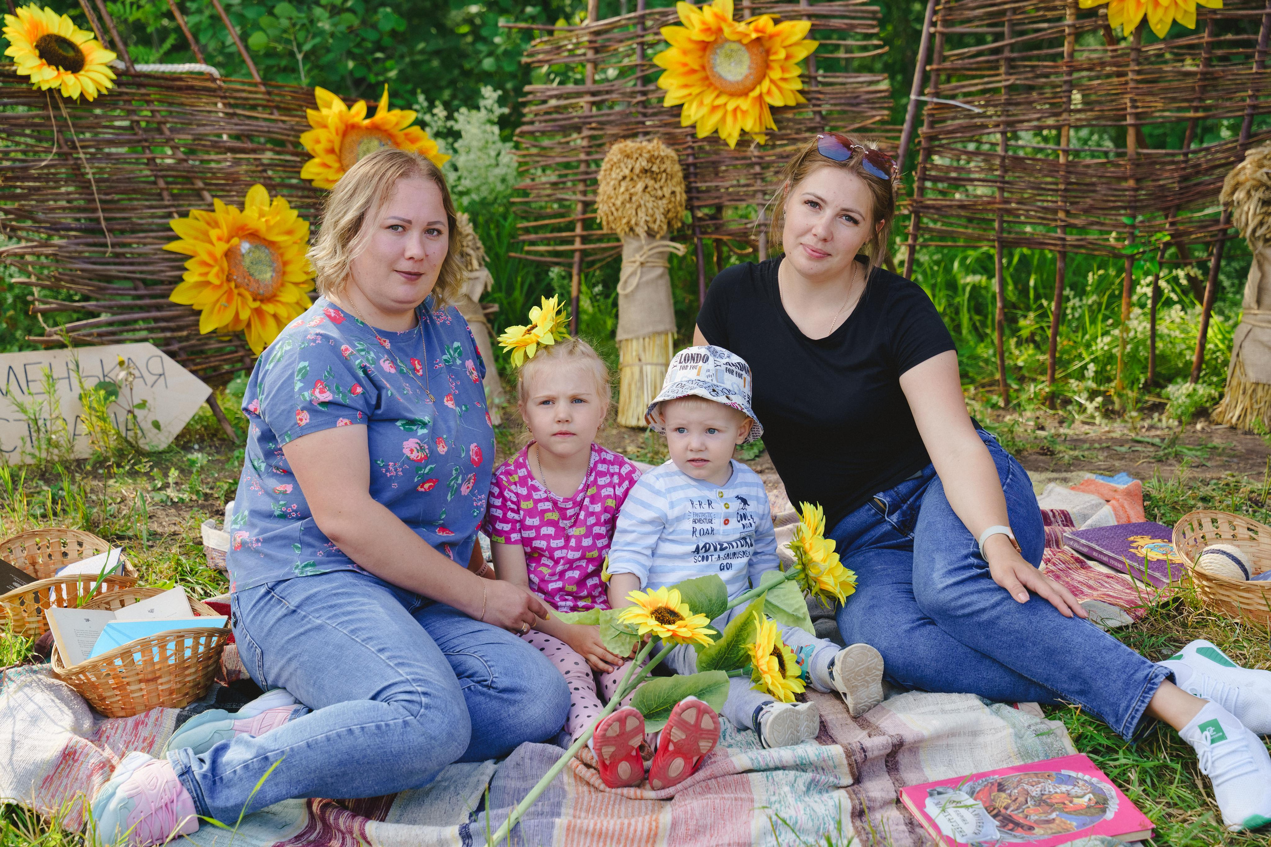Фотосессия в эко-парке «Тропа здоровья». Фотограф в детский сад в Екатеринбурге, выпускные альбомы Юлия Умерова