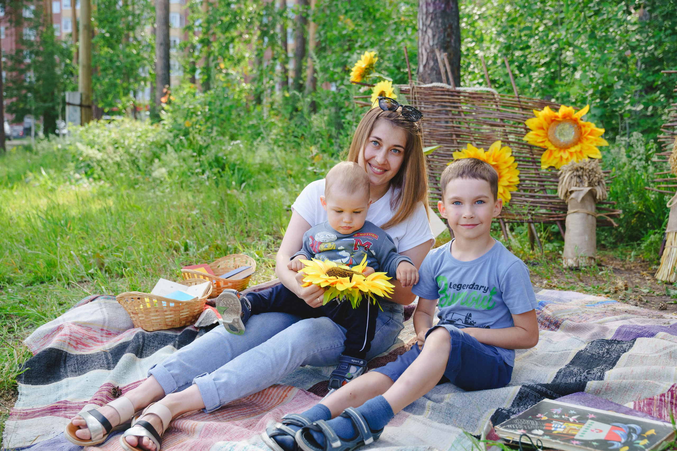 Фотосессия в эко-парке «Тропа здоровья». Фотограф в детский сад в Екатеринбурге, выпускные альбомы Юлия Умерова