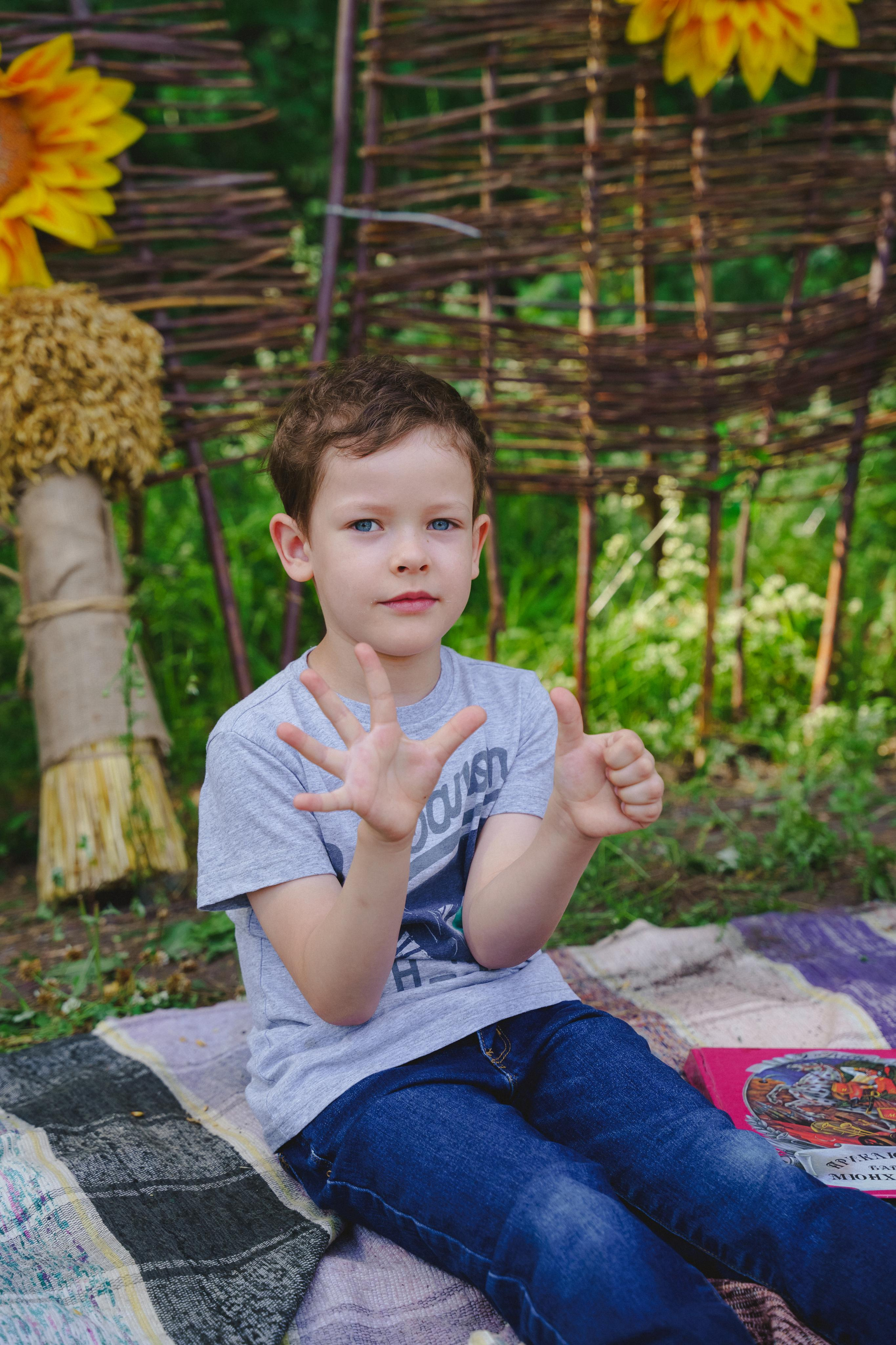 Фотосессия в эко-парке «Тропа здоровья». Фотограф в детский сад в Екатеринбурге, выпускные альбомы Юлия Умерова