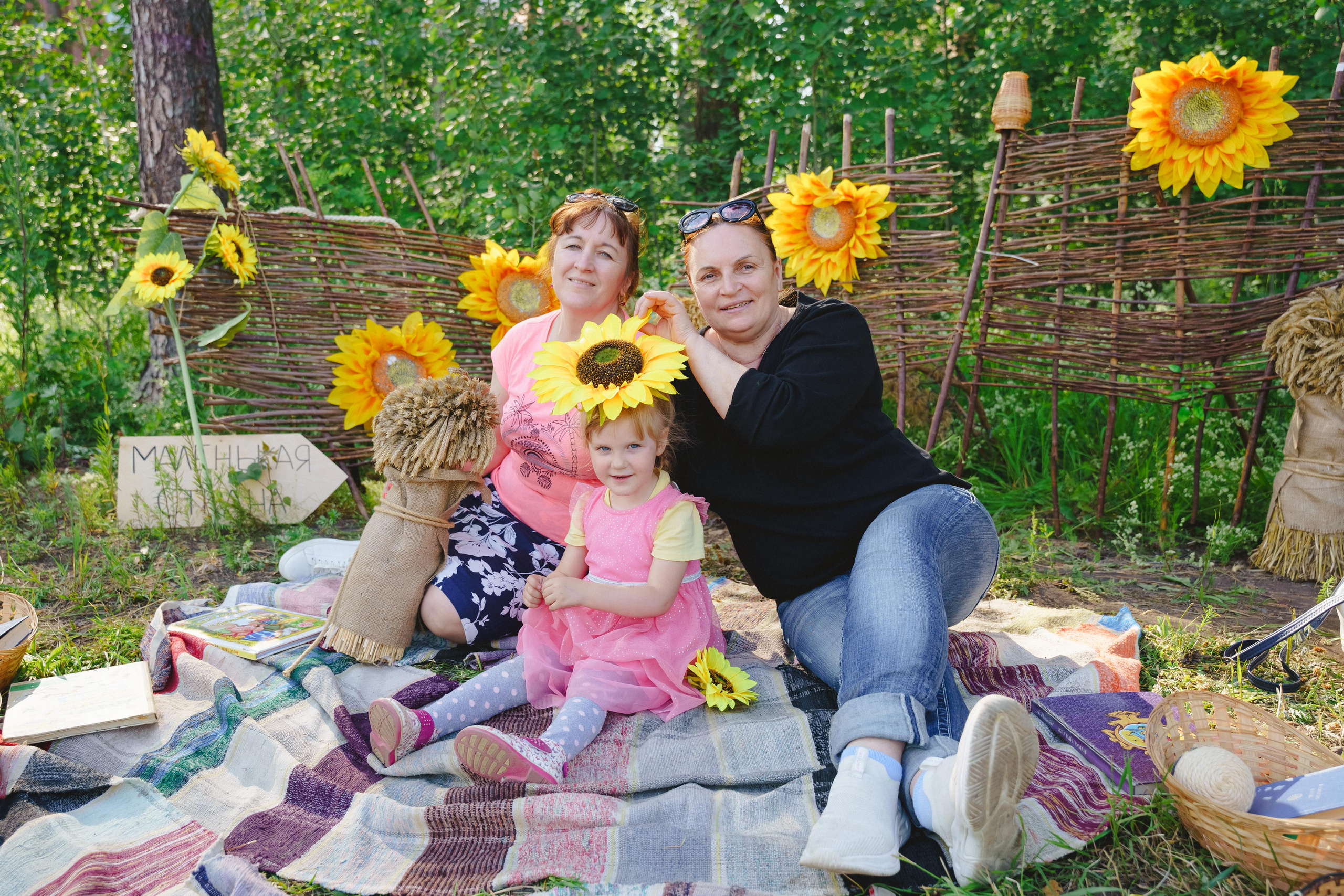 Фотосессия в эко-парке «Тропа здоровья». Фотограф в детский сад в Екатеринбурге, выпускные альбомы Юлия Умерова