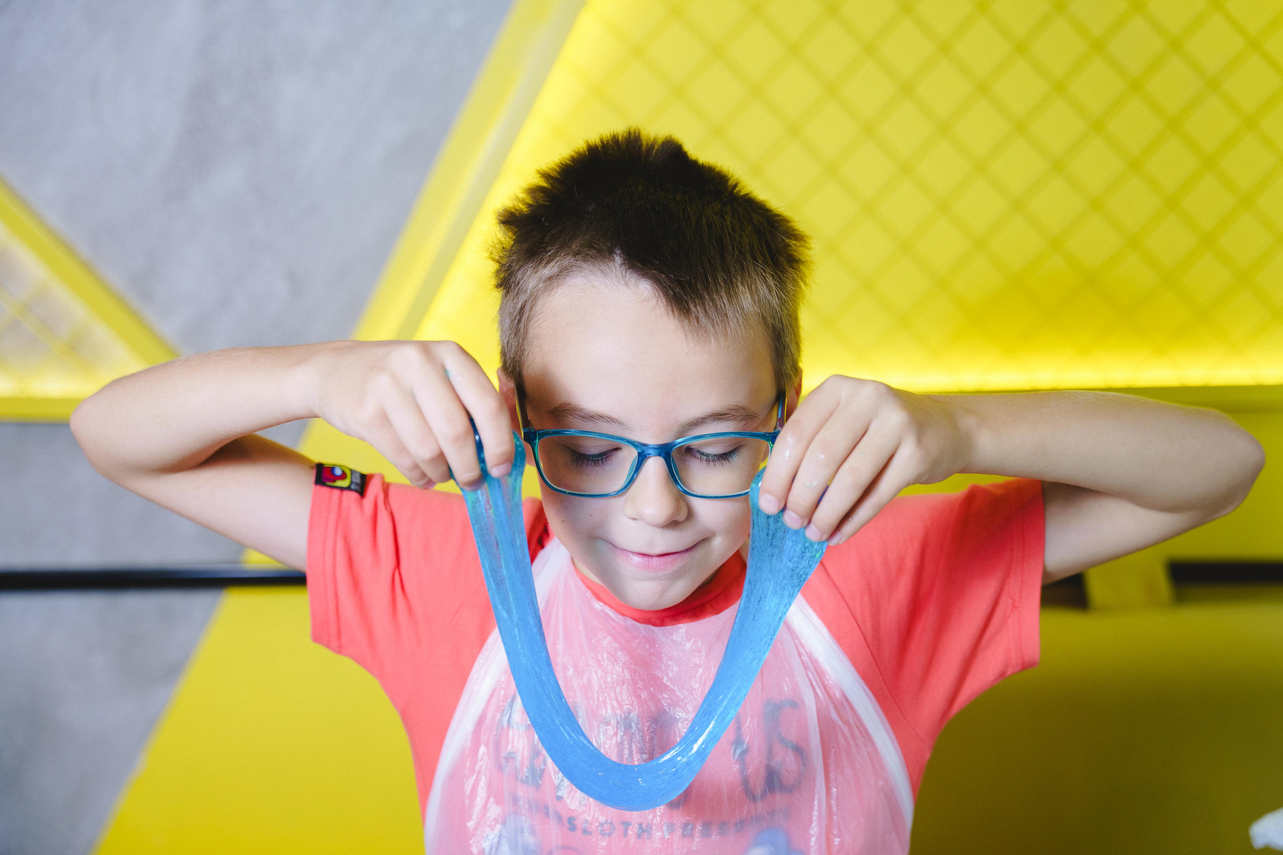 Фотосъемка мастер-класса «Слайм». Фотограф в детский сад в Екатеринбурге, выпускные альбомы Юлия Умерова