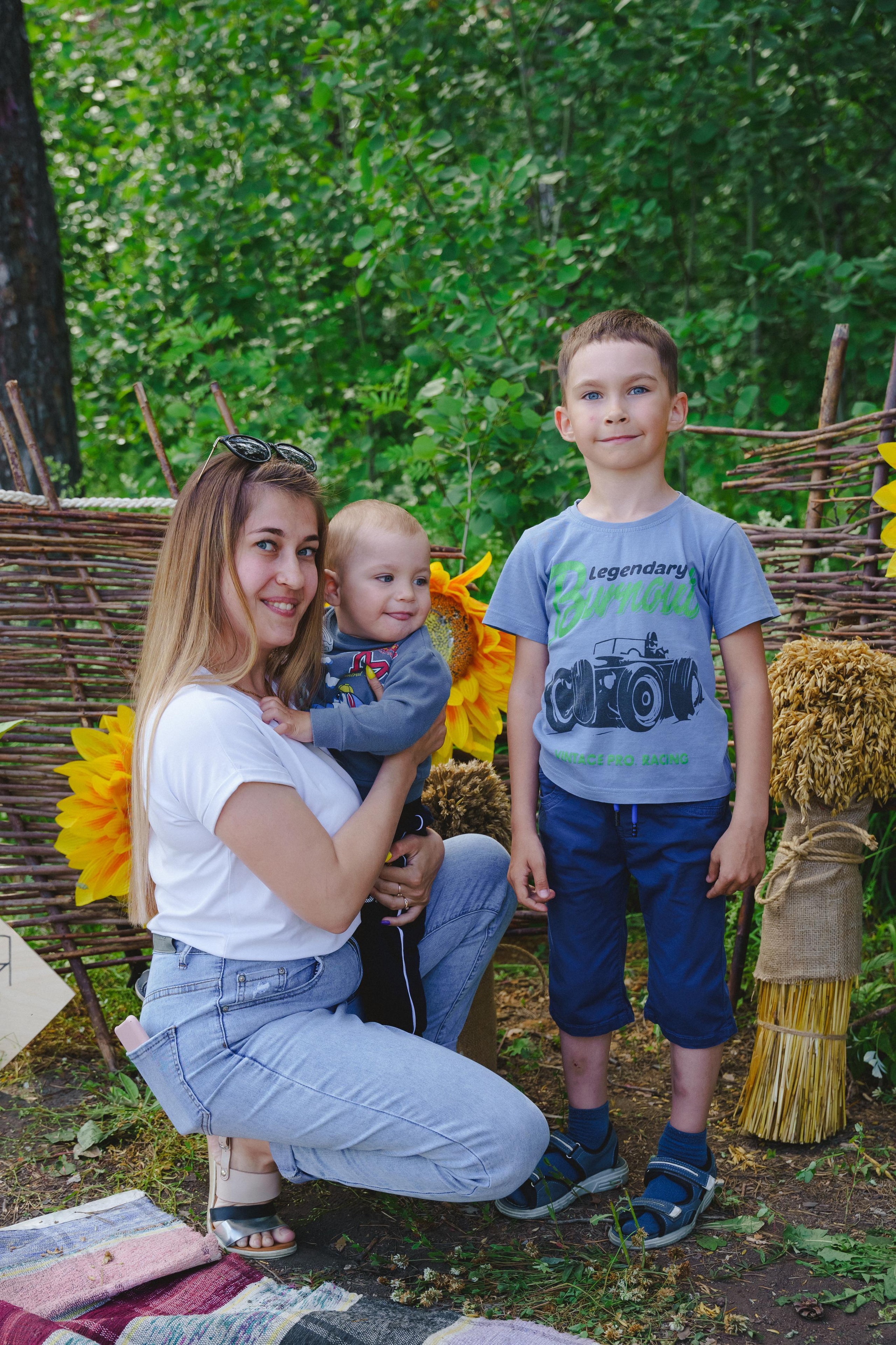 Фотосессия в эко-парке «Тропа здоровья». Фотограф в детский сад в Екатеринбурге, выпускные альбомы Юлия Умерова