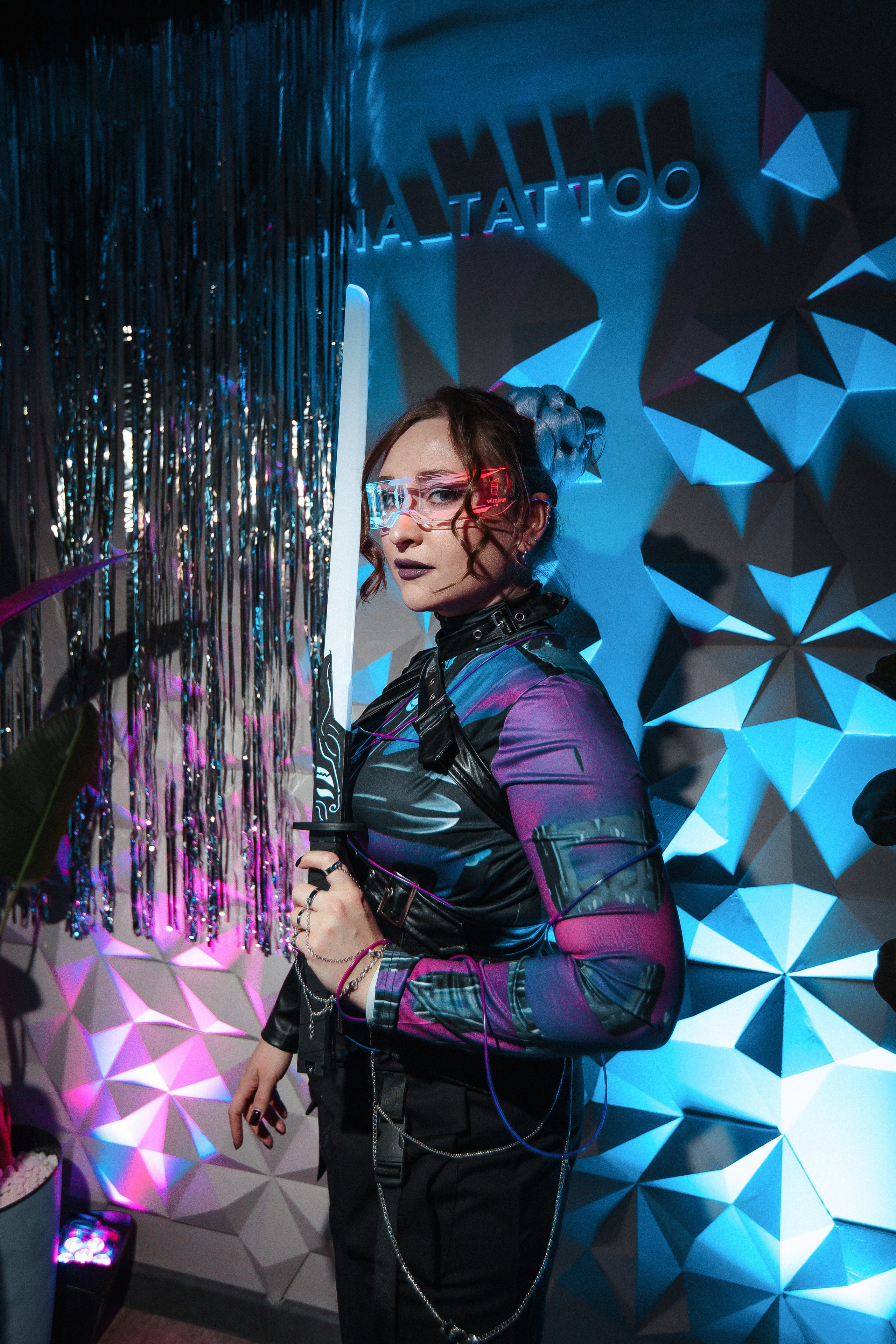 Walk-In Day в стиле киберпанк в тату-студии MUKHINA TATTOO. СВОИ. ФОТООТЧЕТЫ-СОБЫТИЯ-МЕСТА
