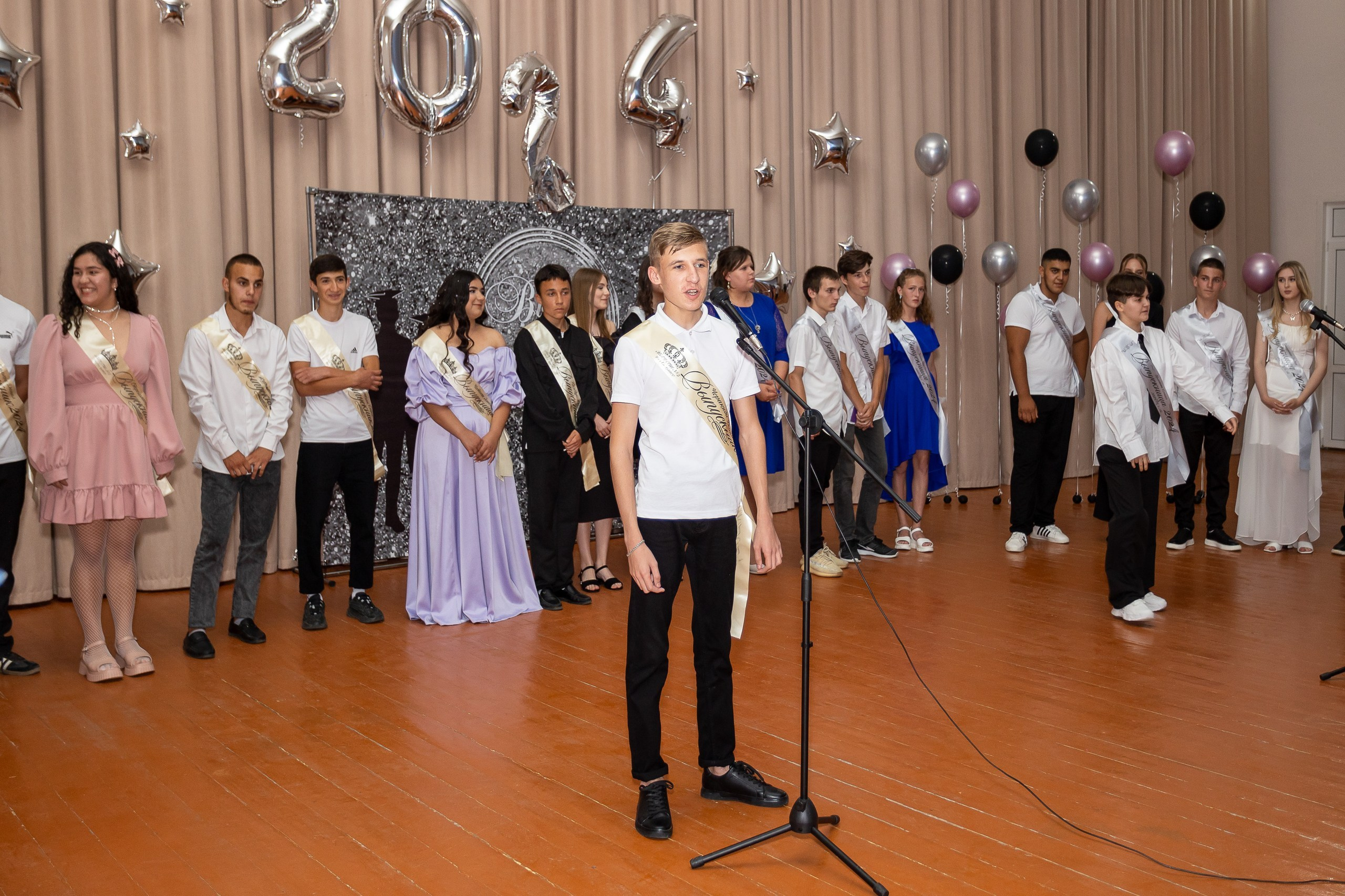 Вручение аттестата 2024 г. Выпускные альбомы Майкоп, Краснодар Елена Золотарева