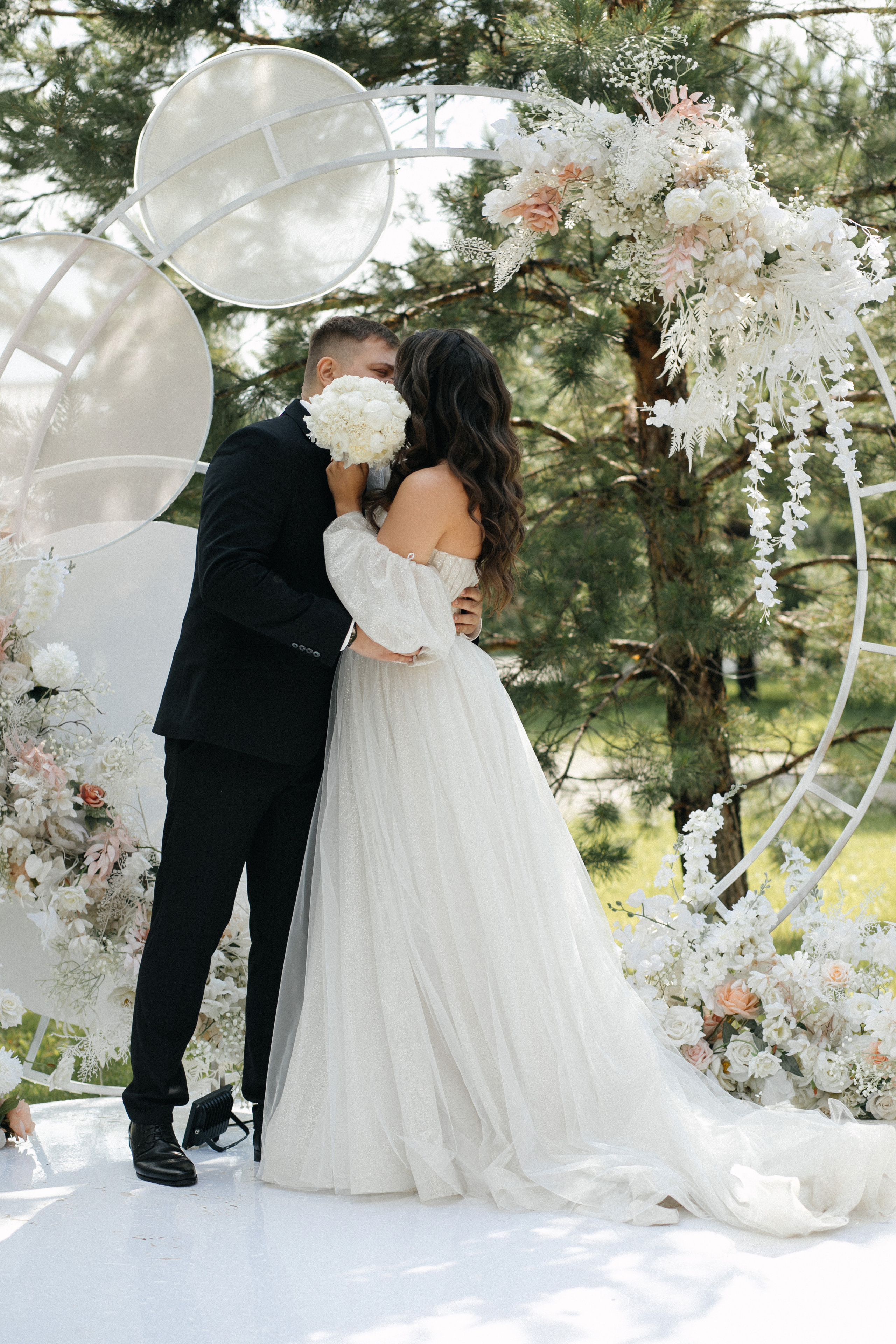 Свадебный день Артема и Юлии. Свадебный и семейный фотограф Рассказова Виктория