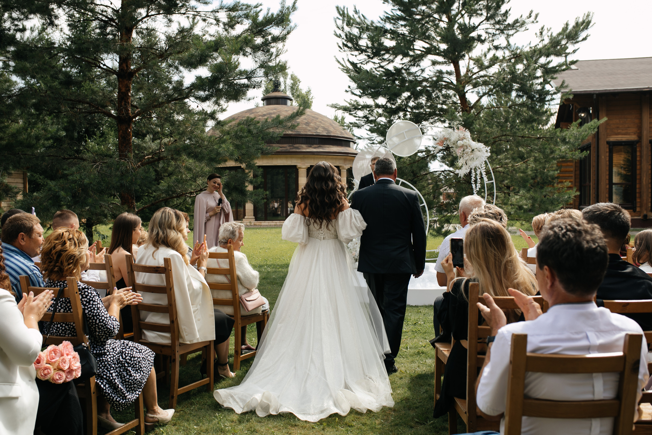 Свадебный день Артема и Юлии. Свадебный и семейный фотограф Рассказова Виктория