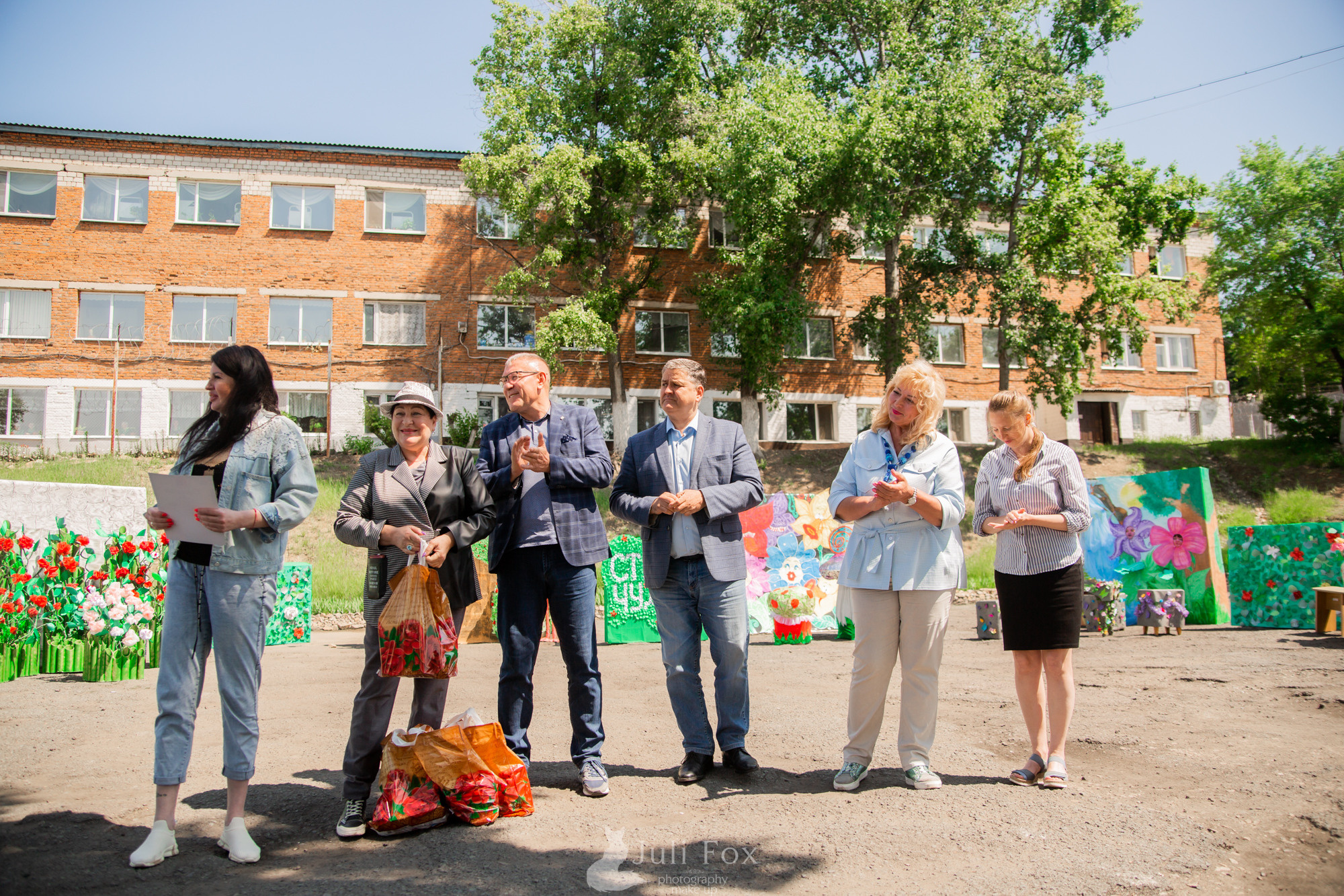 Репортажная фотосъемка во Владивостоке. Портретный, свадебный, репортажный фотограф во Владивостоке Юлиана Джули Фокс