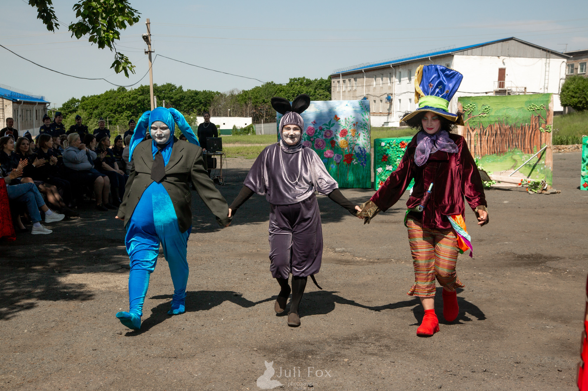 Репортажная фотосъемка во Владивостоке. Портретный, свадебный, репортажный фотограф во Владивостоке Юлиана Джули Фокс