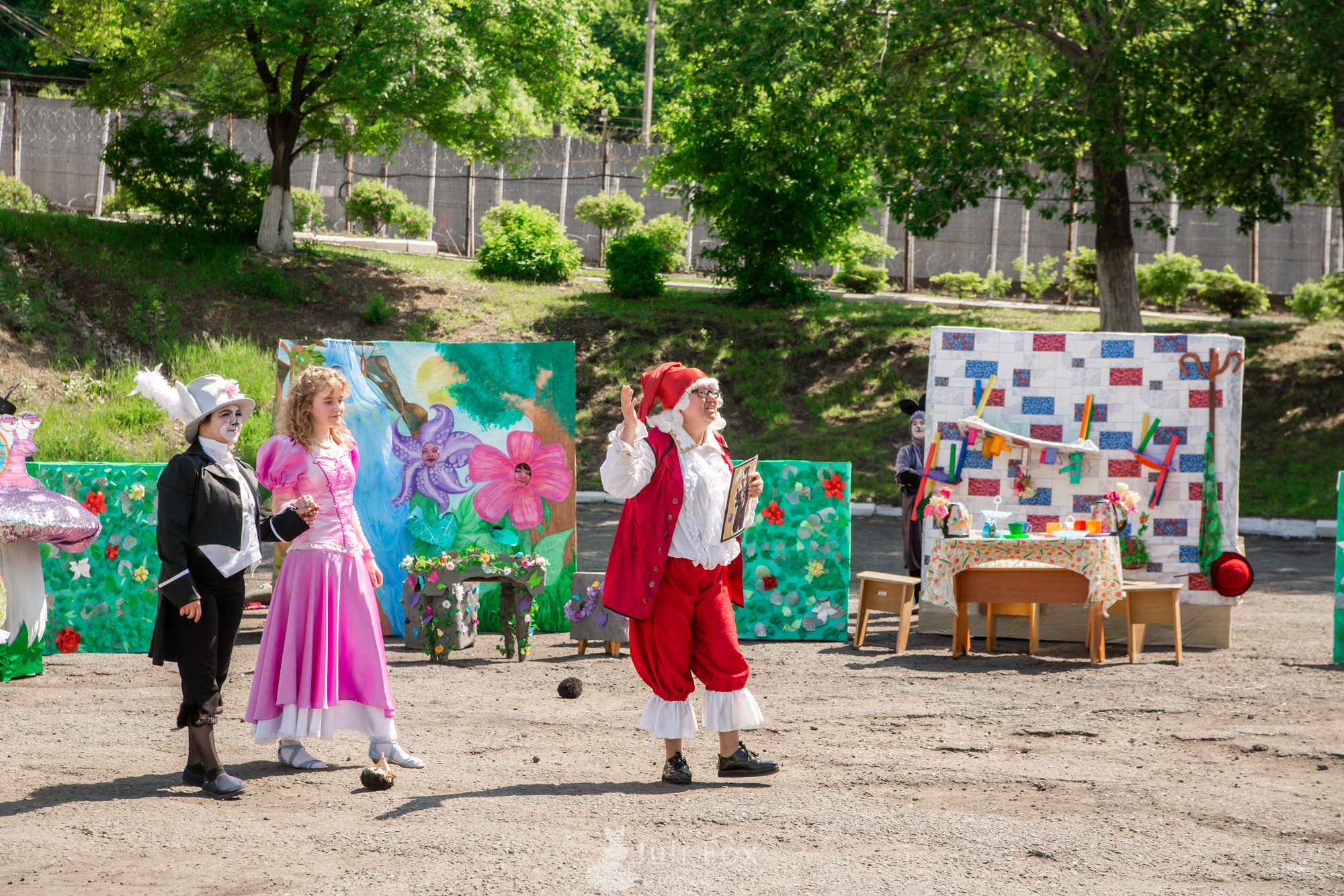 Репортажная фотосъемка во Владивостоке. Портретный, свадебный, репортажный фотограф во Владивостоке Юлиана Джули Фокс