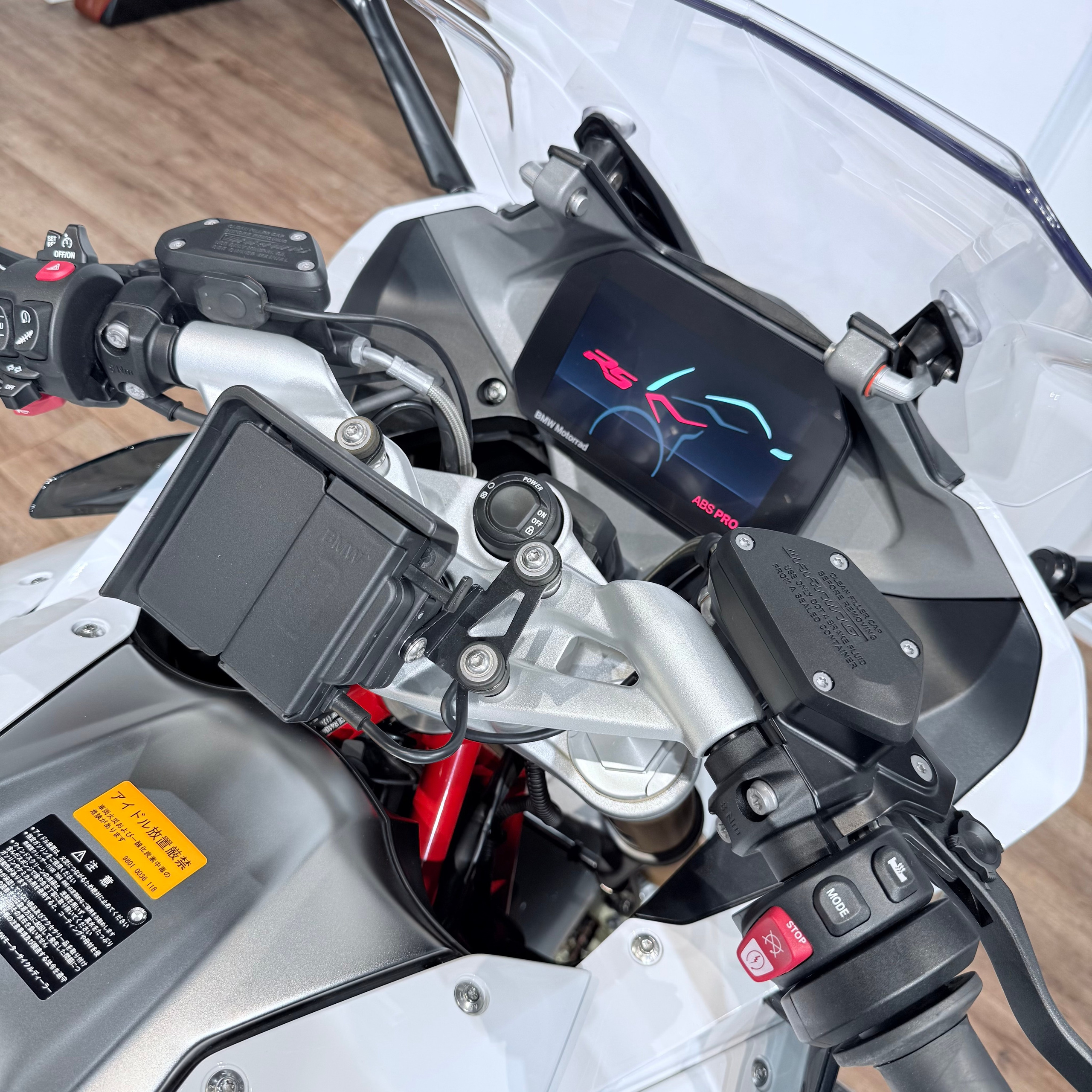 2022 ВМW R1250RS Sрort ABS Light White Red Frаmе. Hello Davidson, Москва. Только хорошие мотоциклы…