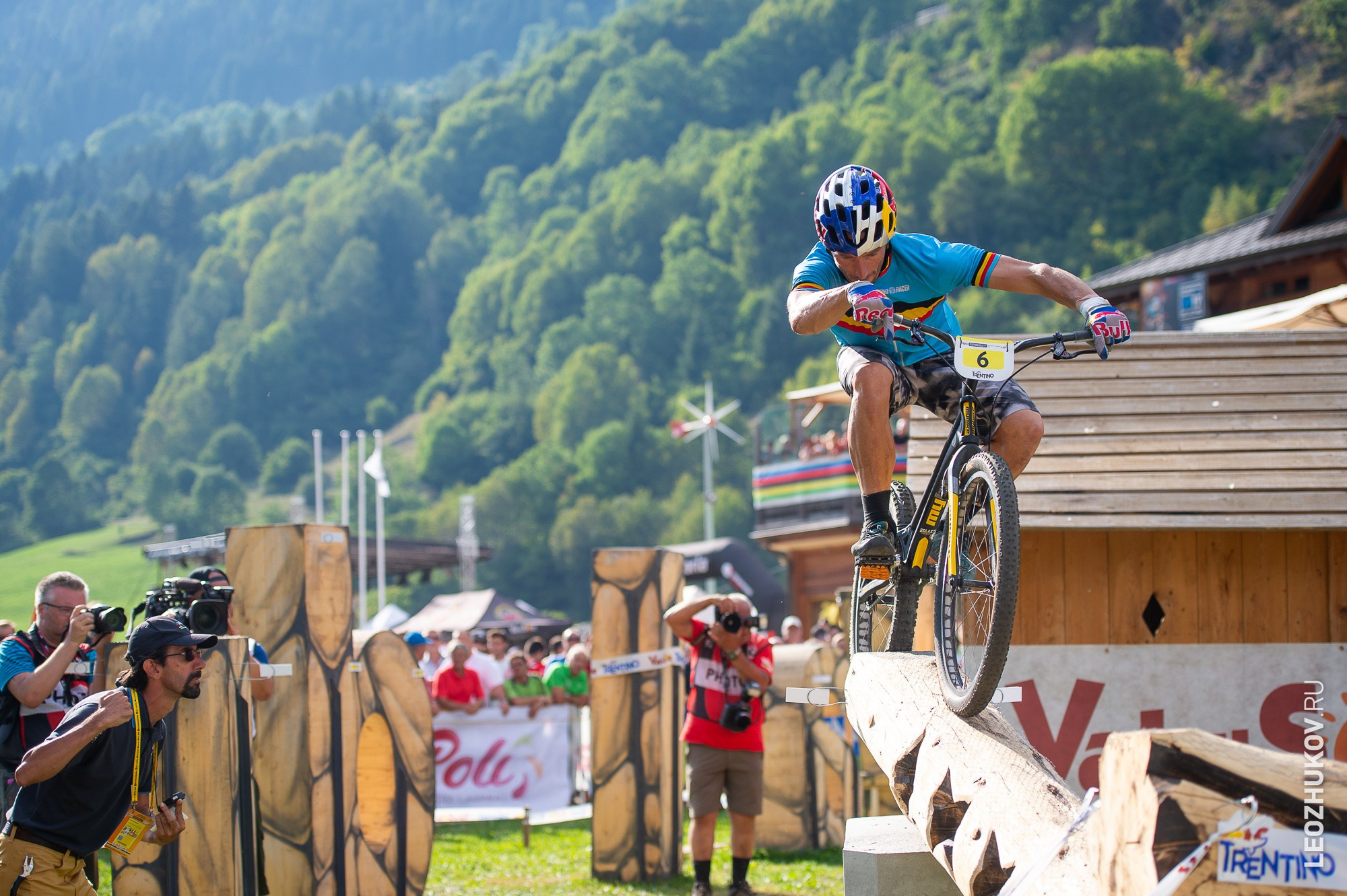 UCI Trials World Championships 2016 — finals. Sports photographer Leonid Zhukov