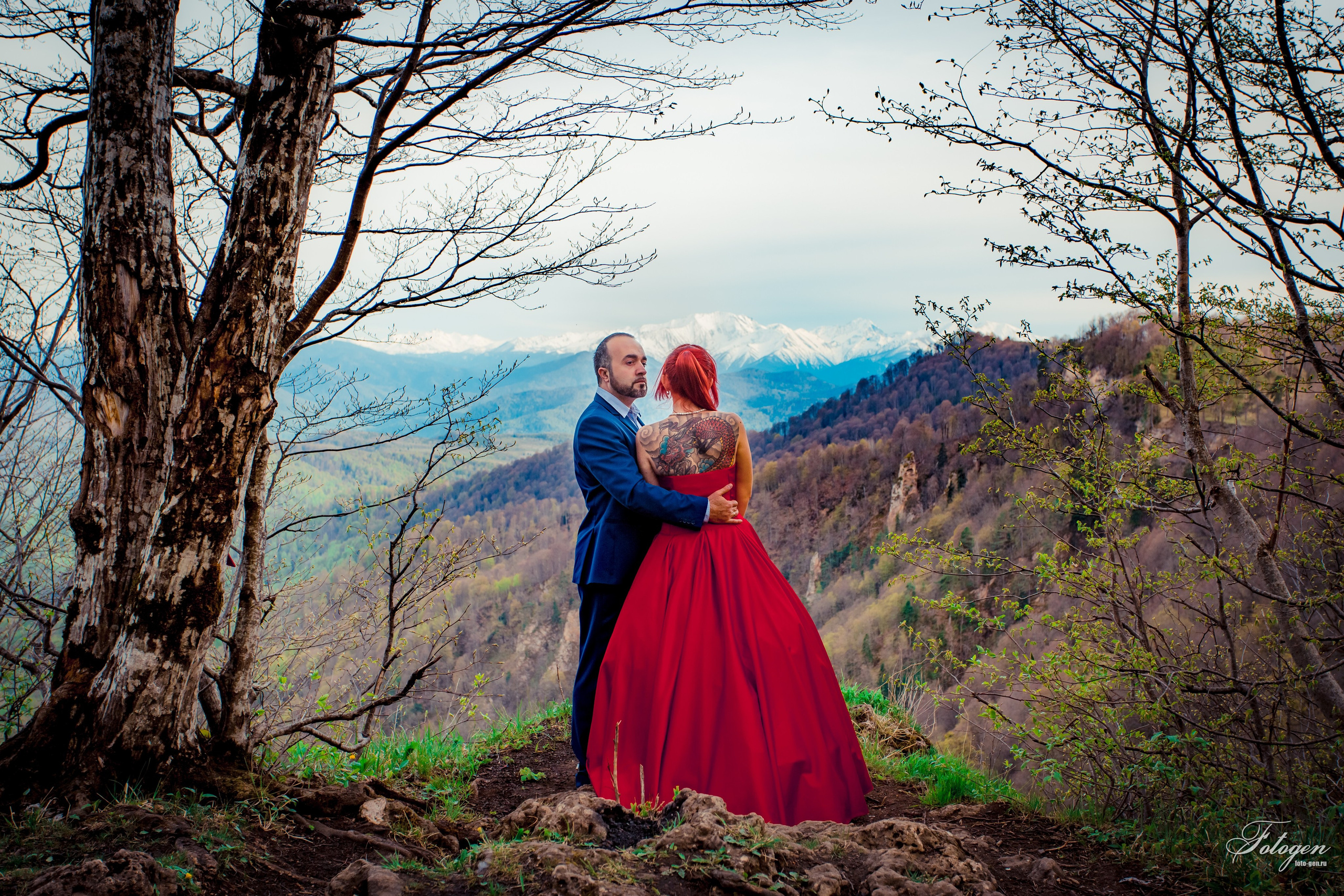 Подарочные сертификаты на фотосессию в Фотостудии Fotogen Краснодар. Интерьерная фотостудия FOTOGEN г. Краснодар