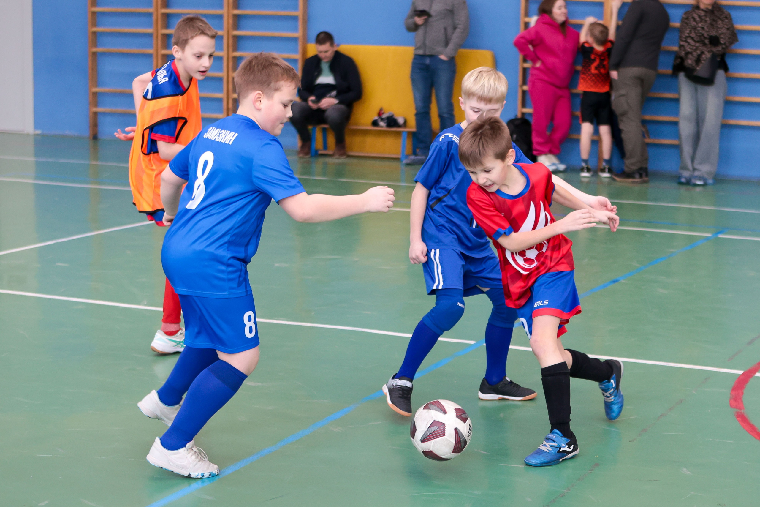 Футбол школа 429 14-15 год. Выпускные альбомы и школьный фотограф в Подольске, Троицке, Щербинке, Москве и Московской области