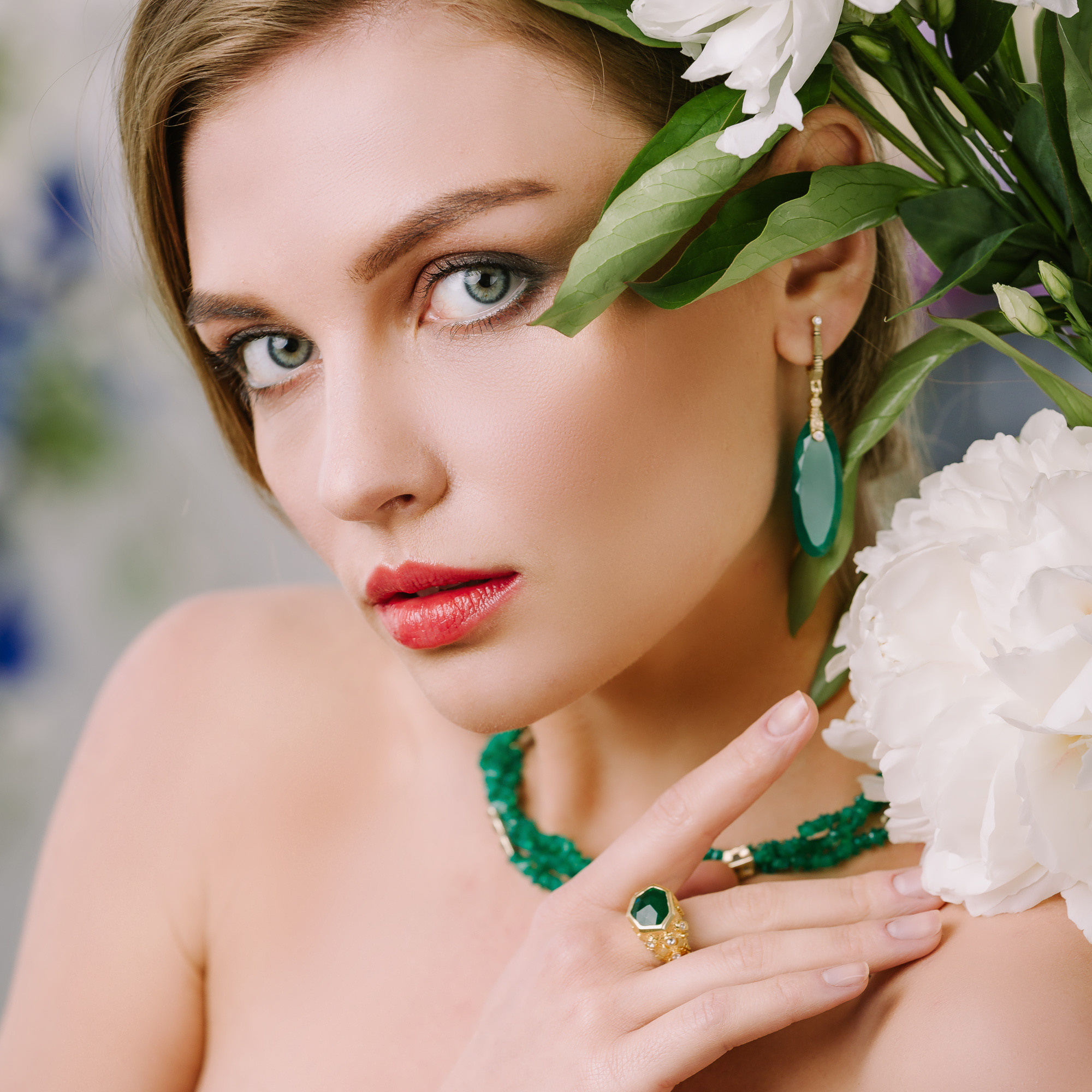 IRStudio: фотосъемка ювелирных украшений на моделях. Рекламный и предметный фотограф Марченков Антон