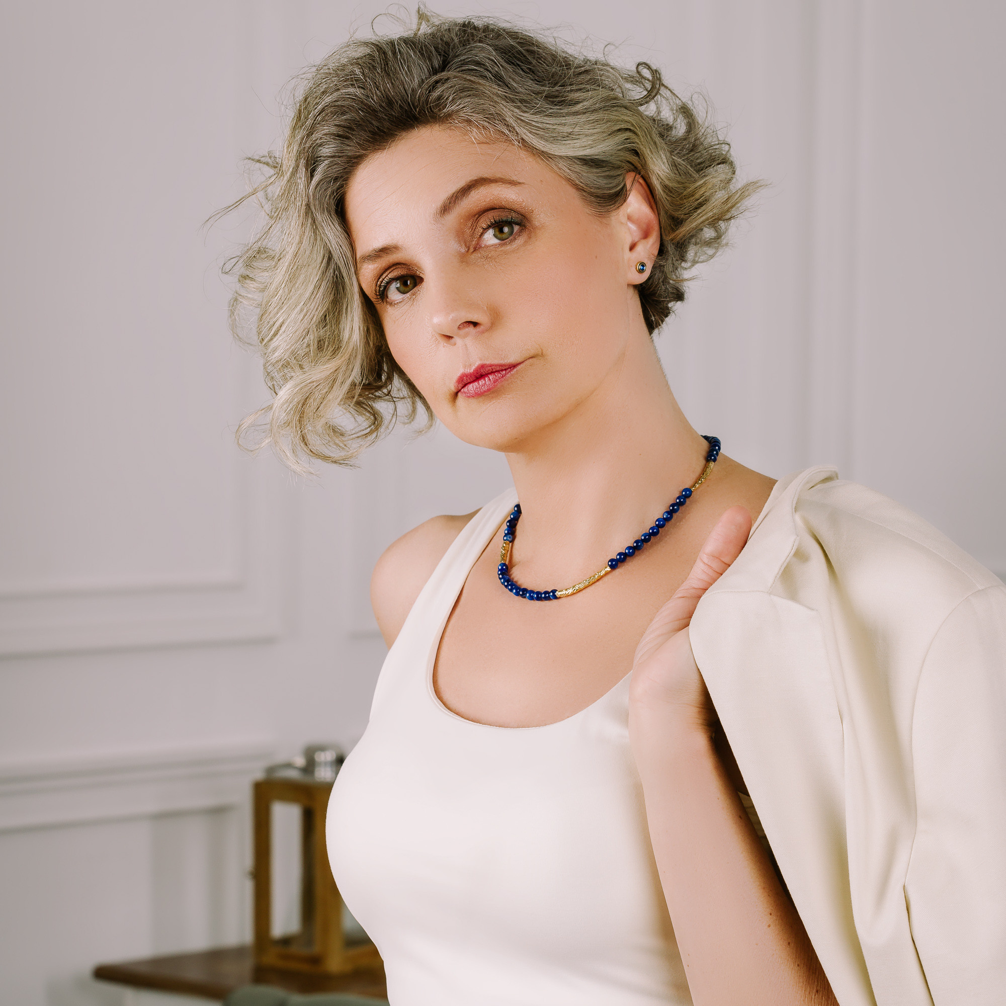 IRStudio: фотосъемка ювелирных украшений на моделях. Рекламный и предметный фотограф Марченков Антон