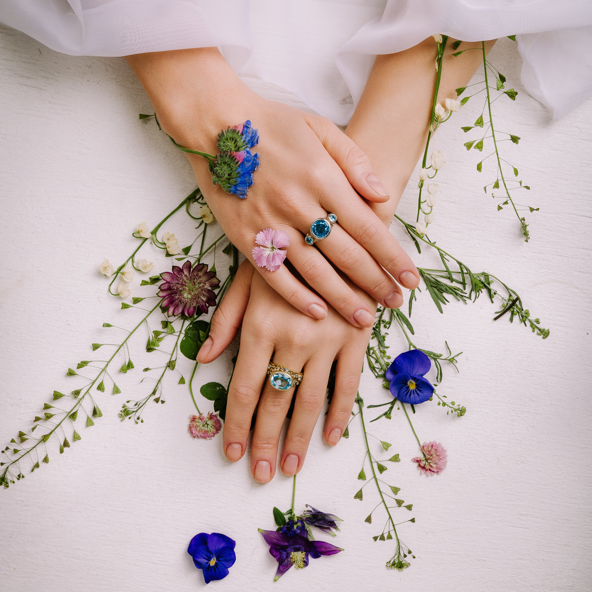 IRStudio: фотосъемка ювелирных украшений на моделях. Рекламный и предметный фотограф Марченков Антон