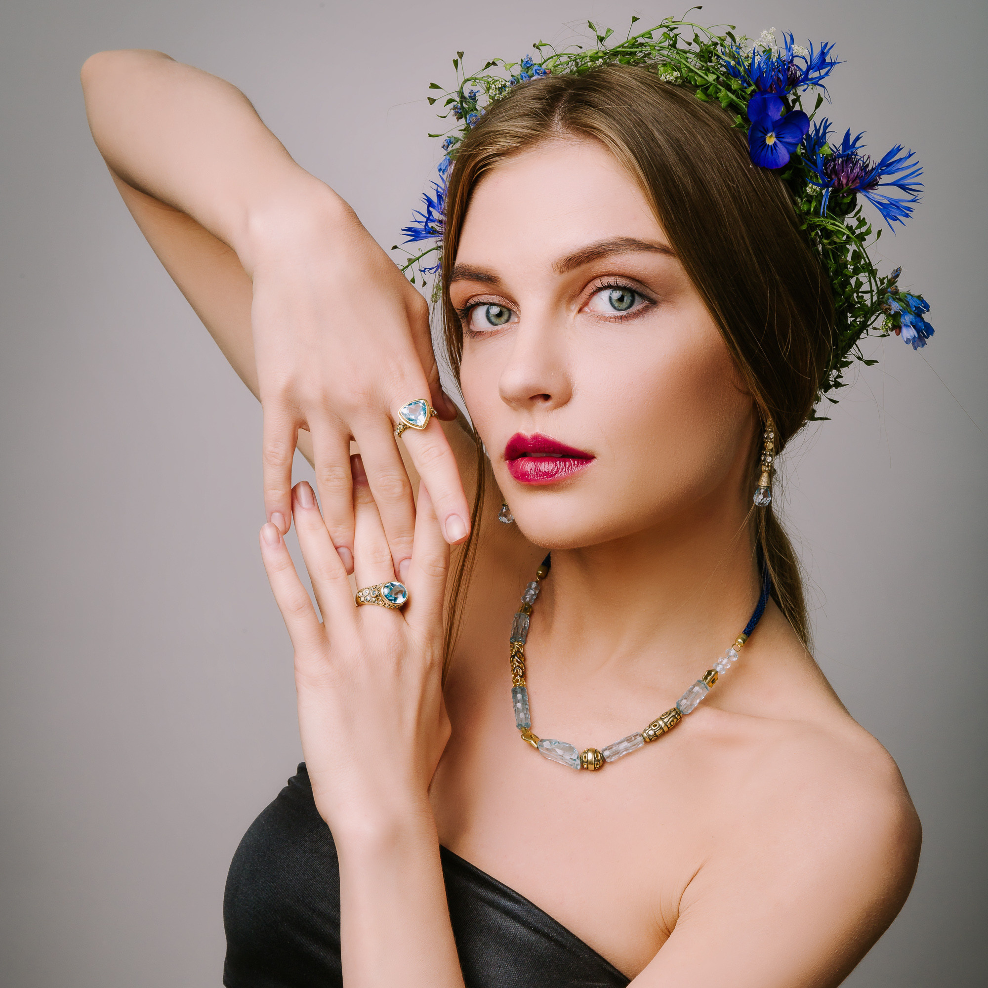 IRStudio: фотосъемка ювелирных украшений на моделях. Рекламный и предметный фотограф Марченков Антон