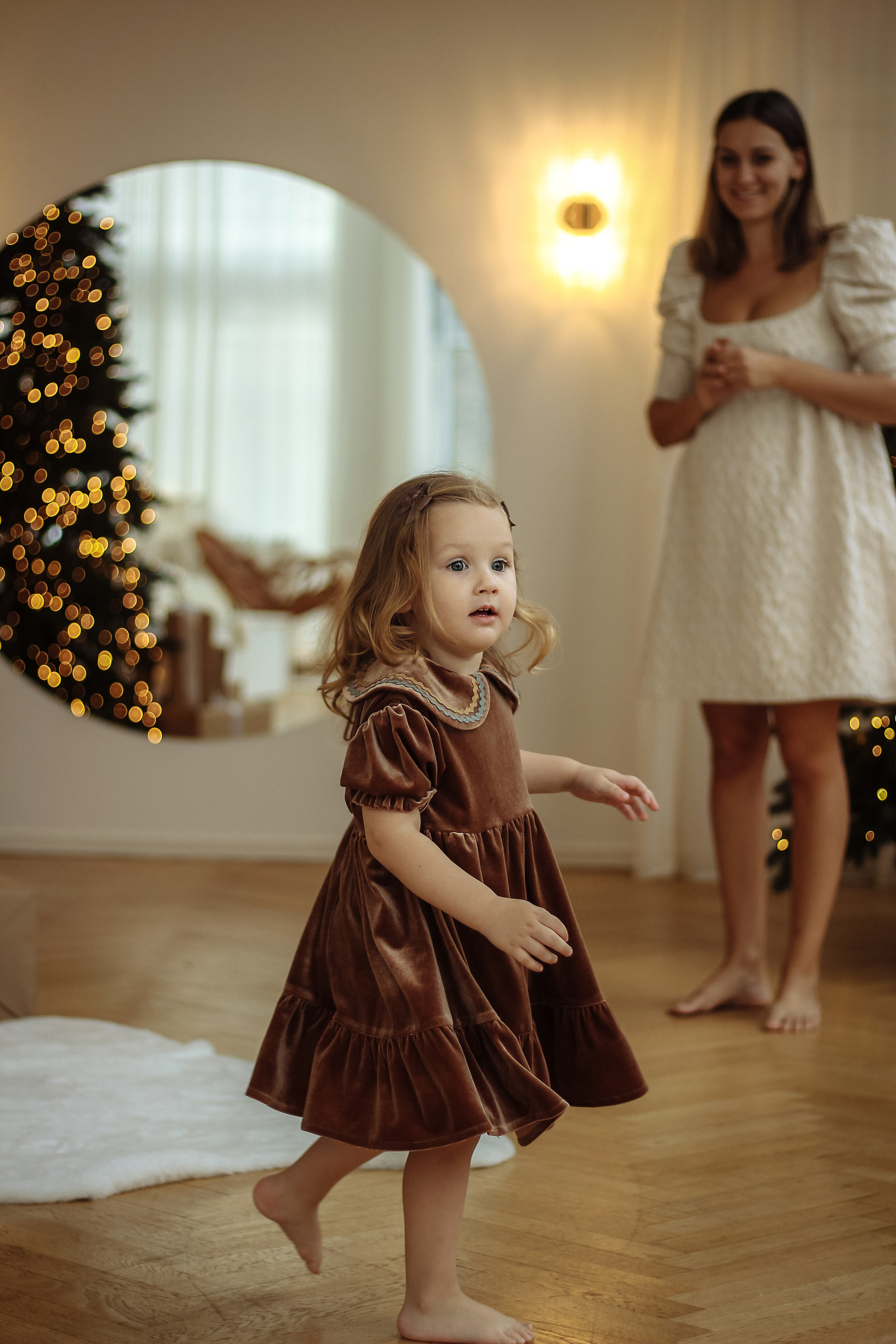 Семейная новогодняя фотосессия в студии в Москве. Профессиональный фотограф беременности семейных фотосессий в Москве Балашихе Наталья Преснякова
