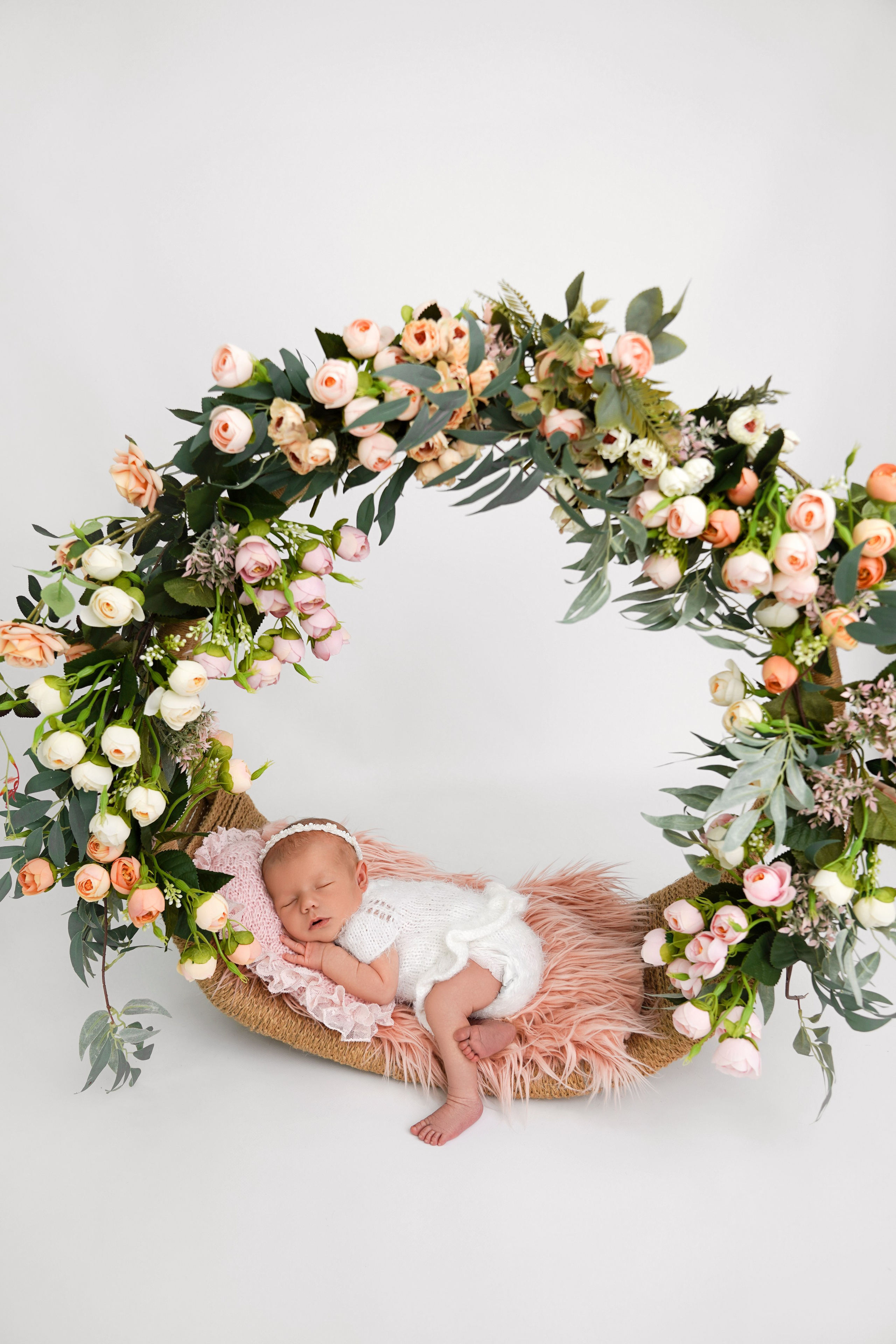 Фотосессия новорожденного (newborn). Фотограф новорожденных, детей до года и беременных в Симферополе