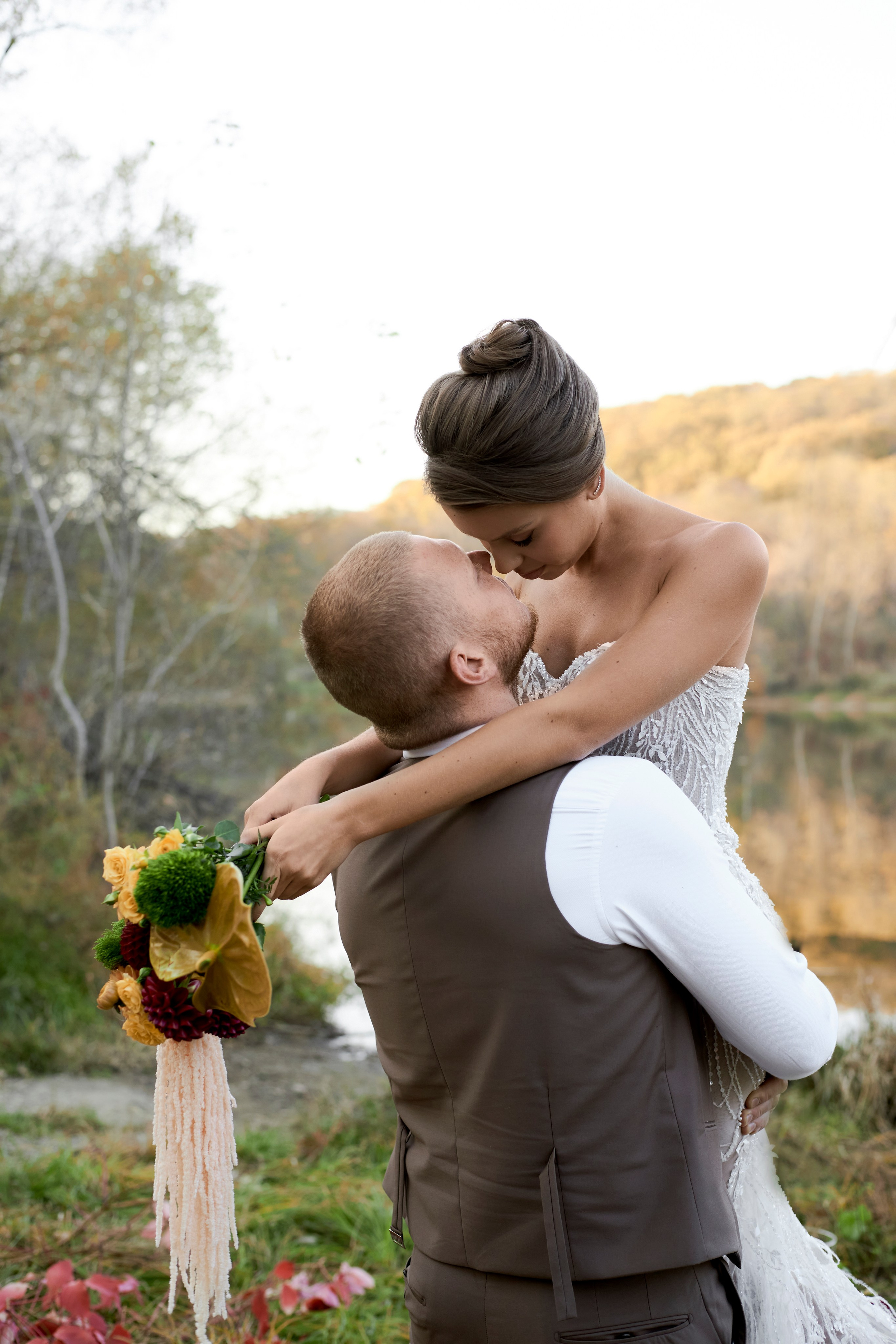 свадебная прогулка во Владивостоке, фотограф Мария Яцкевич