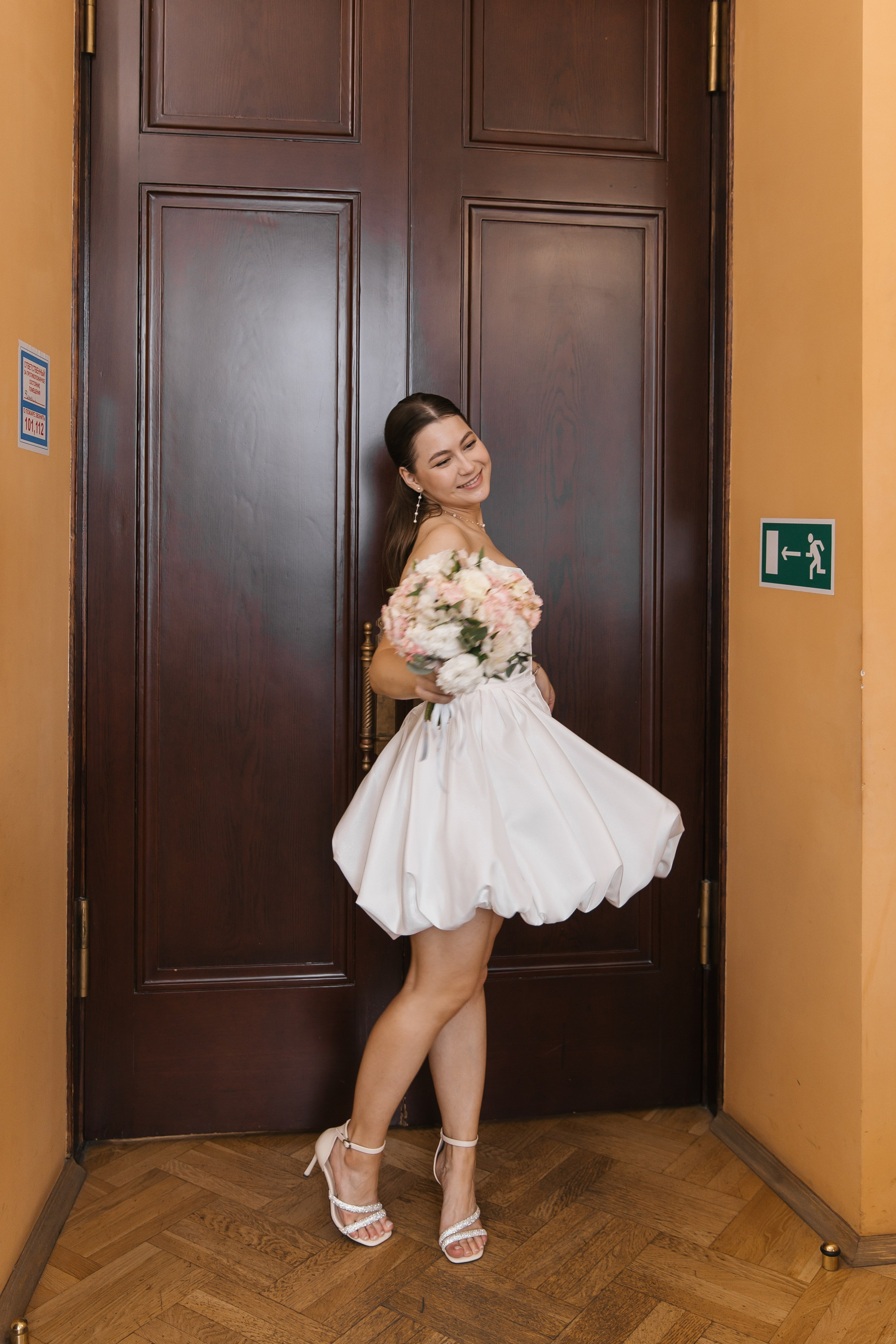 Регистрация брака в Грибоедовском ЗАГСе. Фотограф и видеограф Анна Домашенко