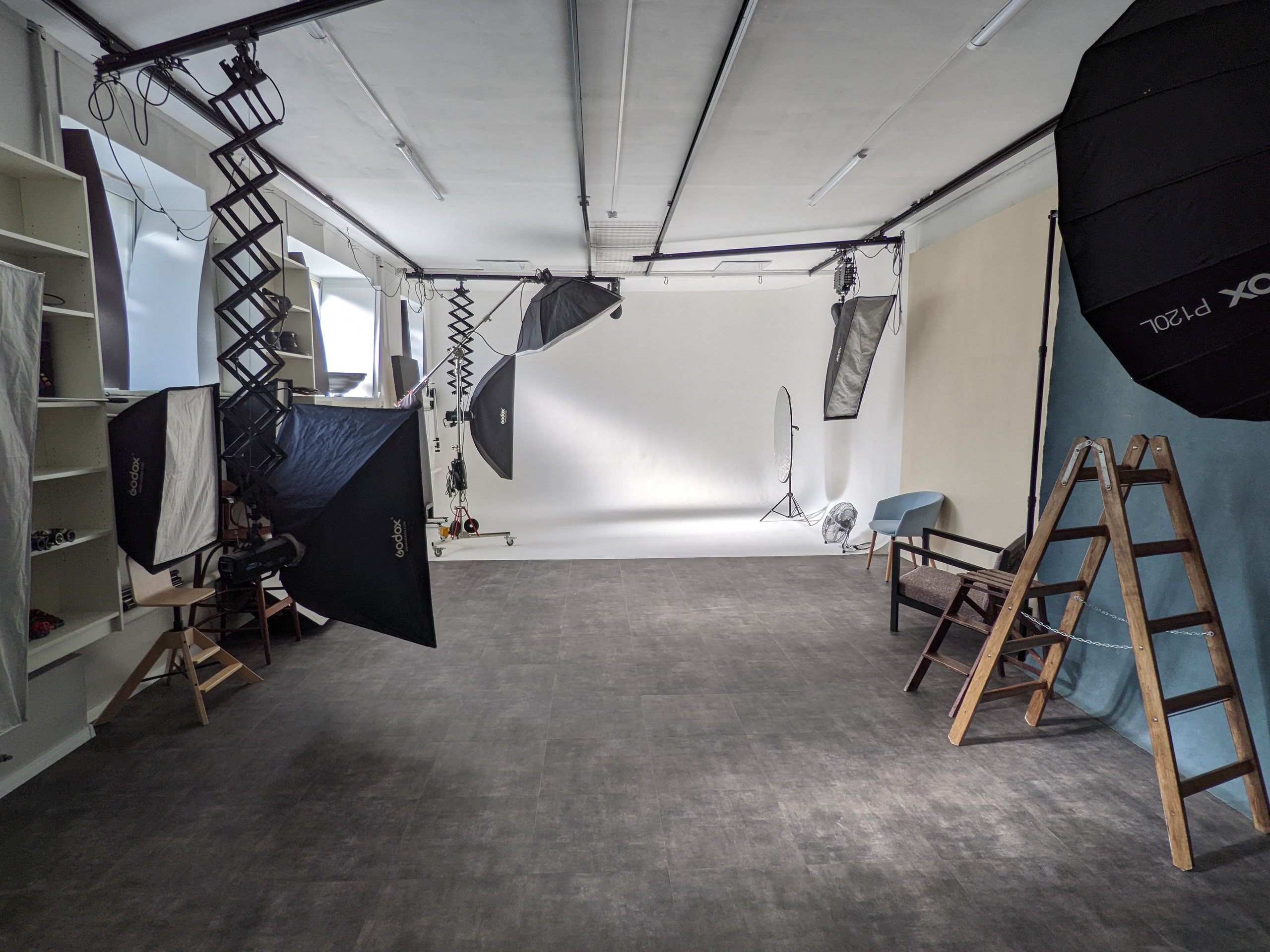 О фотостудии. Фотостудия КВАДРАТ