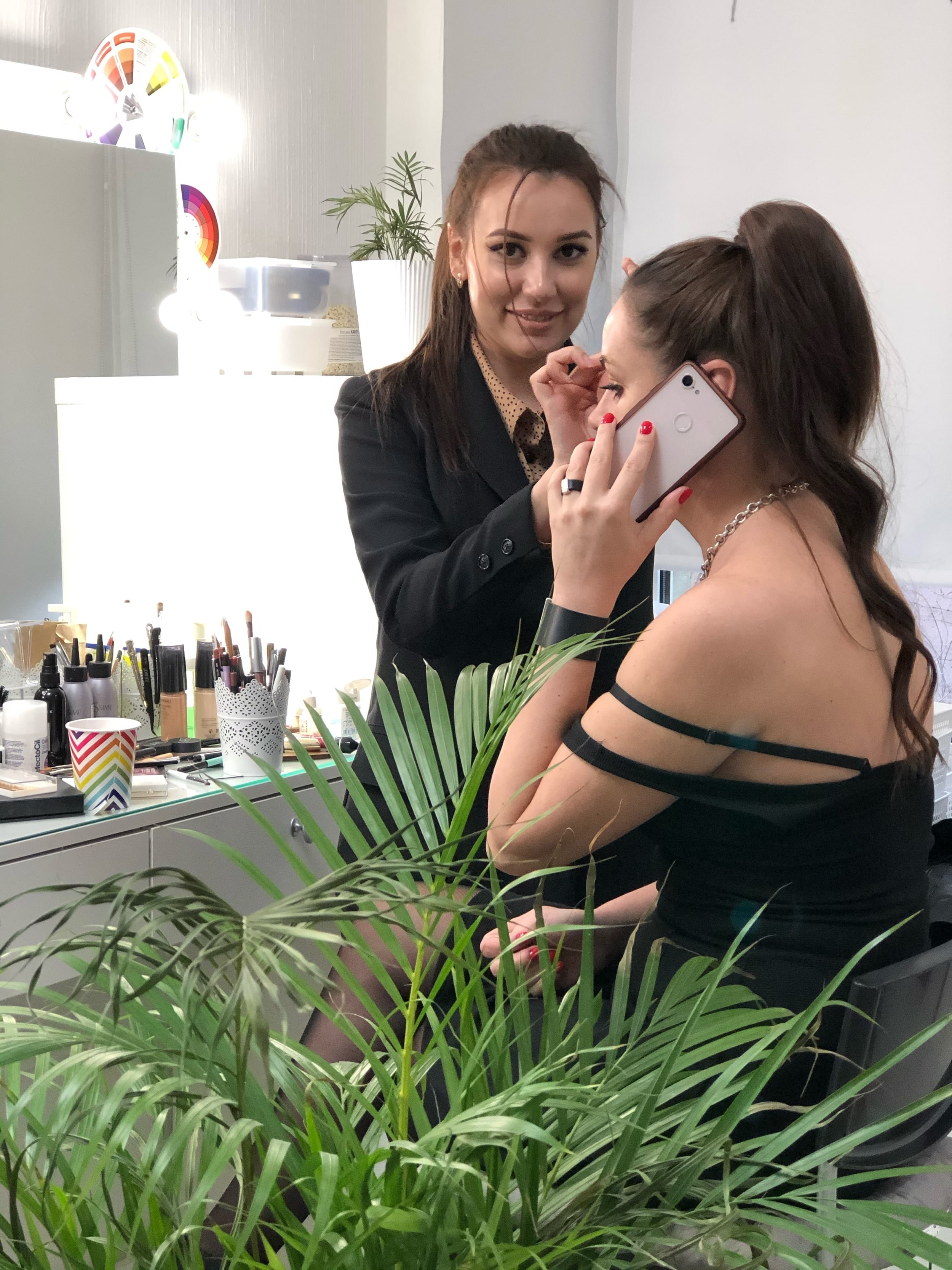 Стилист Чаус. Подрядчики и друзья сети свадебных площадок House for wedding