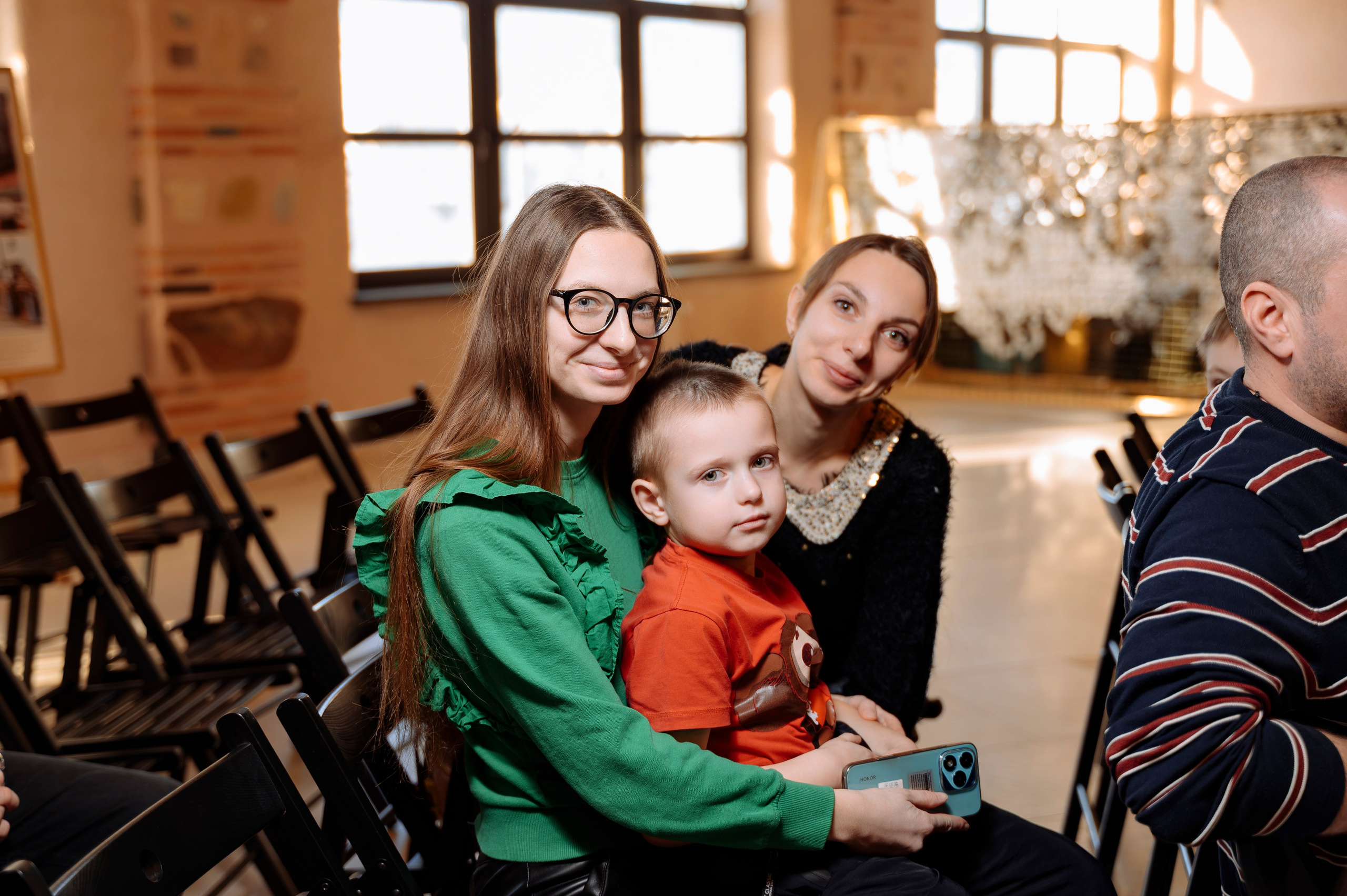 ФАН встреча участников проекта FACTOR.BY: Ибрагима Карасова и Шамхала Хачатуряна. Фотограф Беларусь — Ольга Шаповалова (Жардецкая)