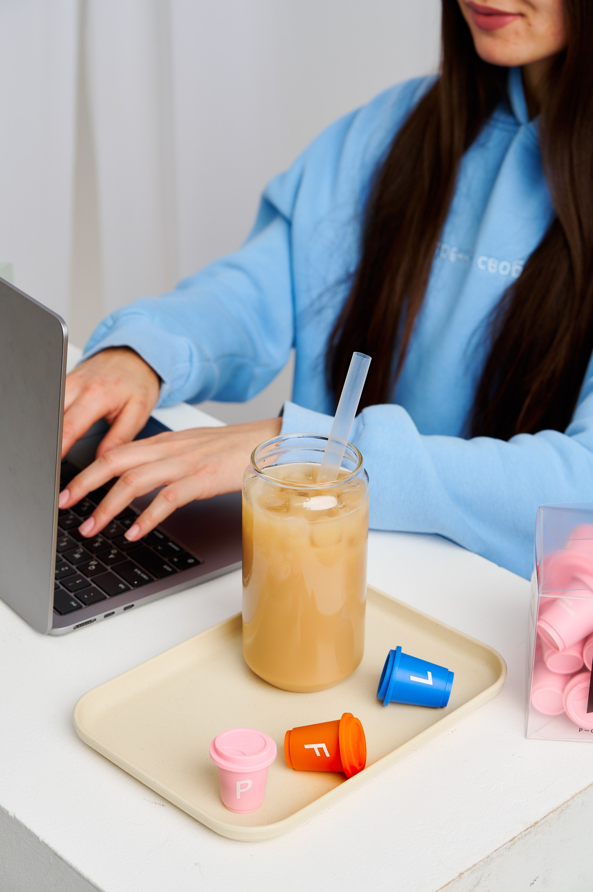 Feel flip. Коммерческий фотограф в Казани Ксения Добролюбова