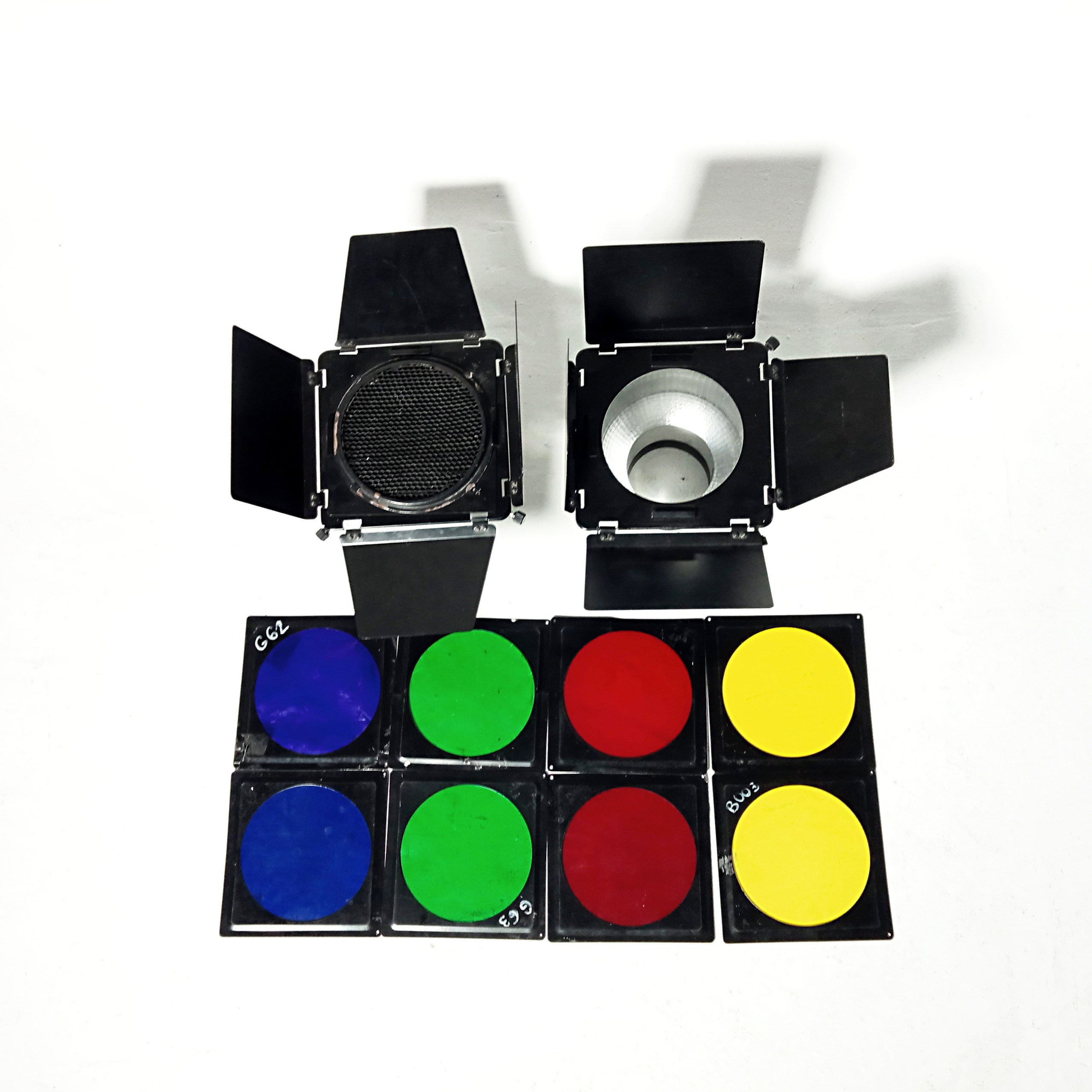 ЧБ. Фотостудия Di studio