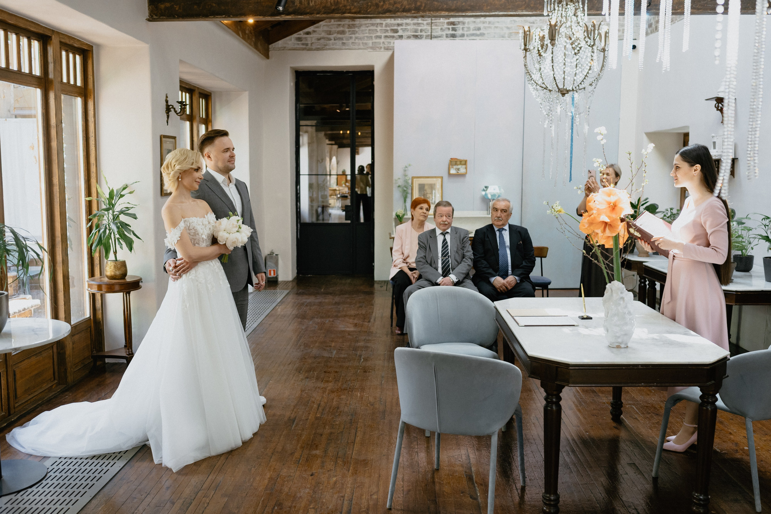 Роспись в Yauza Place