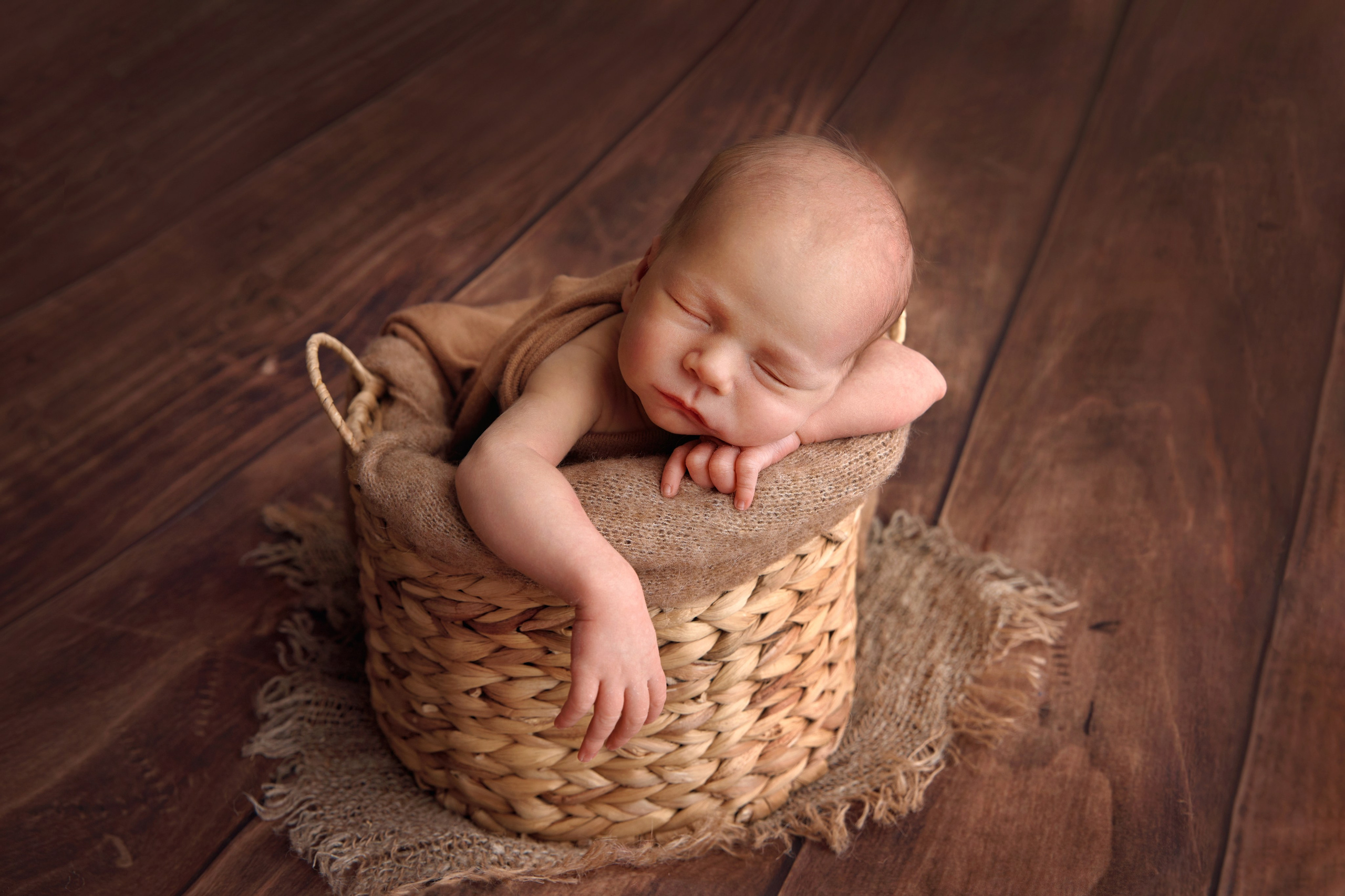 Профессиональный фотограф новорождённых в Москве Елена Сатюкова