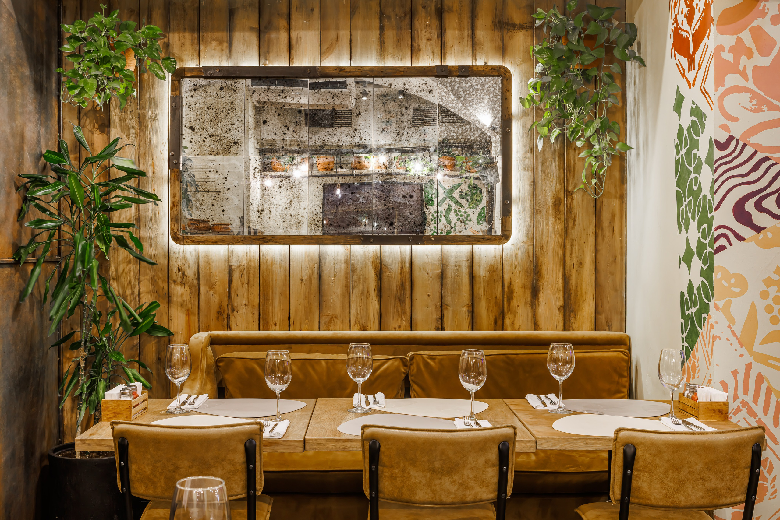 Интерьерная фотосъёмка кафе, ресторанов и баров в Москве. Интерьерный фотограф Дмитрий Медведев. Фуд-фотограф в Москве Дмитрий Медведев. Фуд-фото и контент для ресторанов, кафе и баров