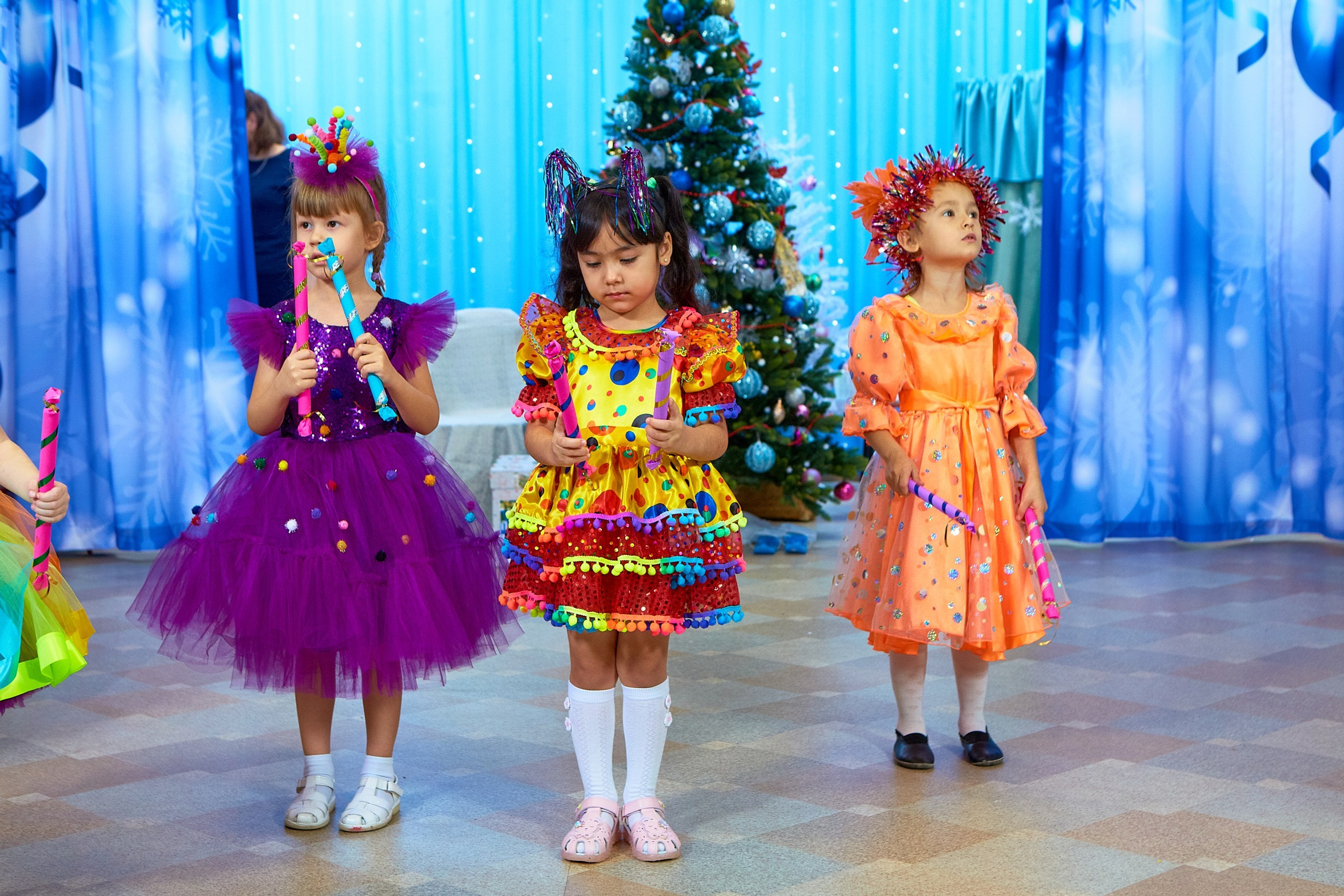 Новогодний утренник. Выпускной альбом Новосибирск