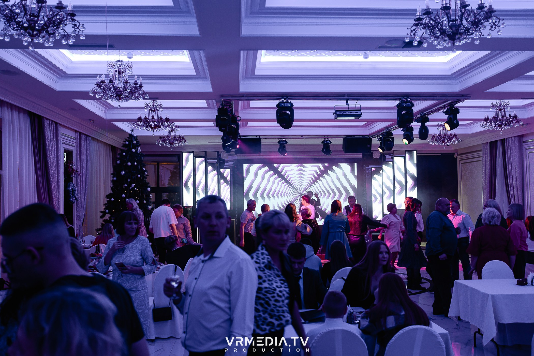 Выходные в ресторане «Лазурный берег»