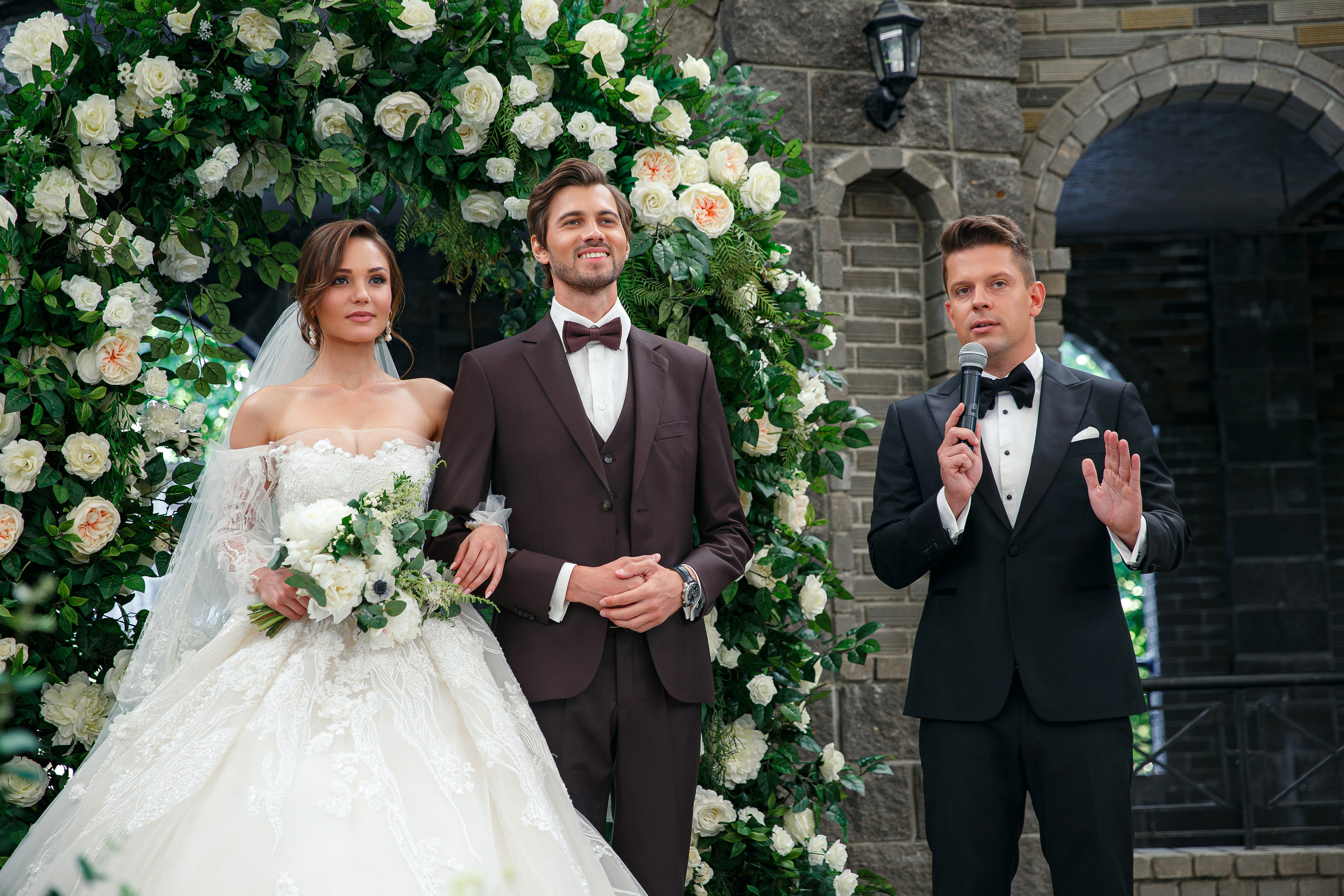 Свадебная фотосессия в парк отеле Немчиновка. Свадебный фотограф Москва и МО Сергей Киржаев