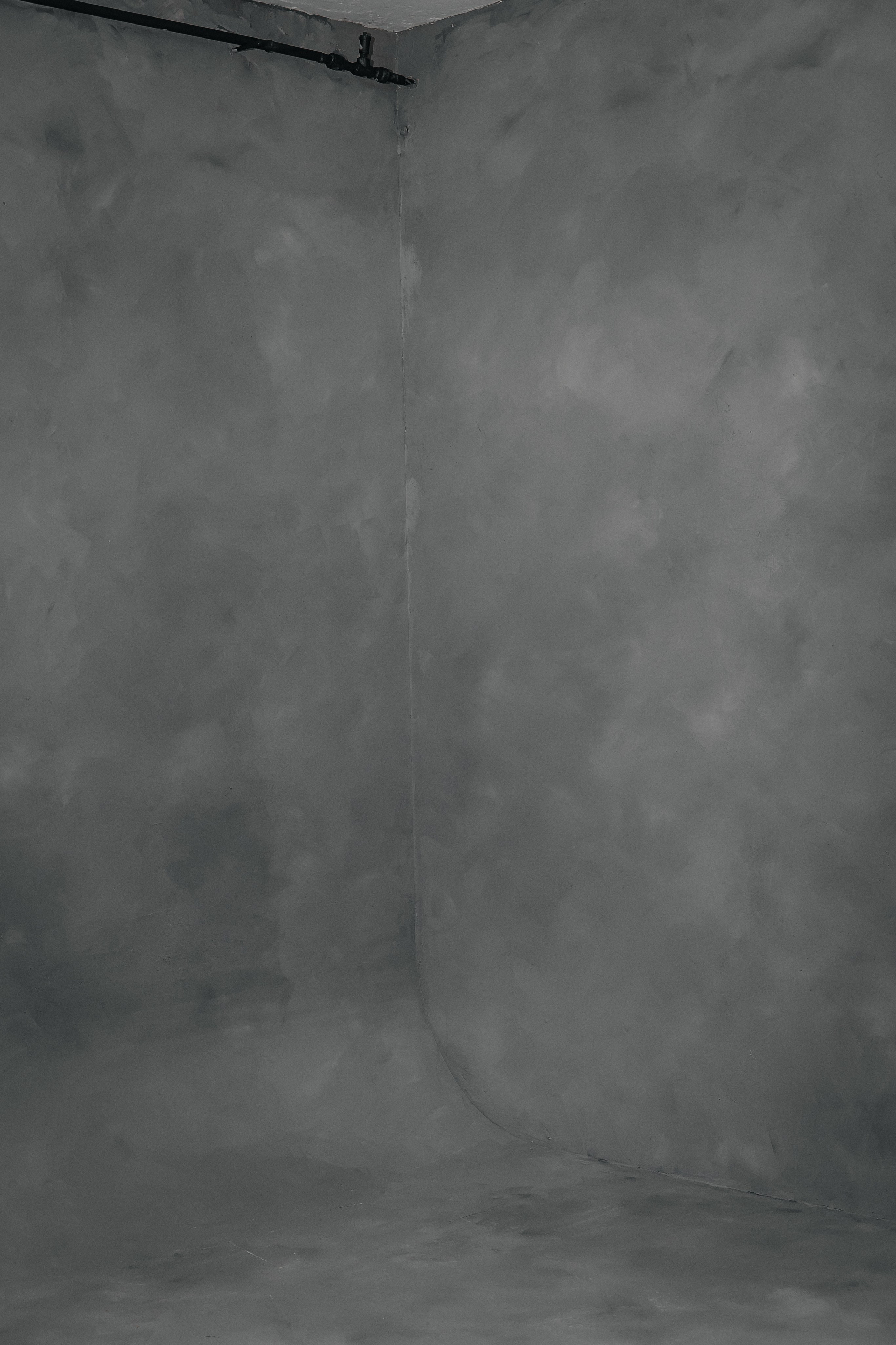 Школьный зал. Фотостудия 220 — первая в Чите фотостудия, предназначенная для работы