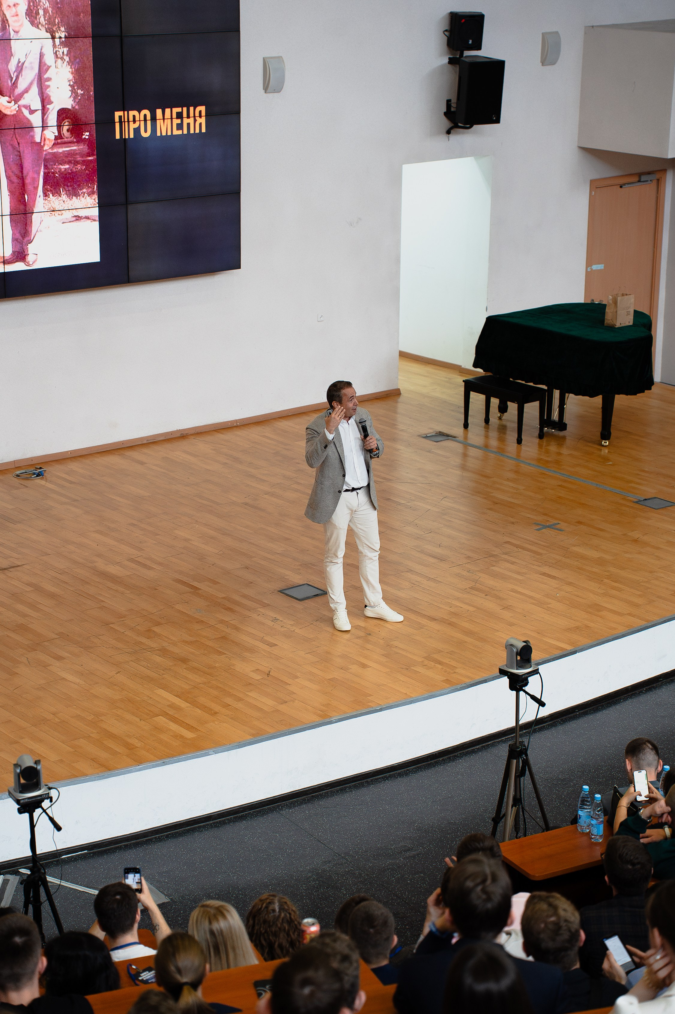 Andrew firioubine • iamfirioubine