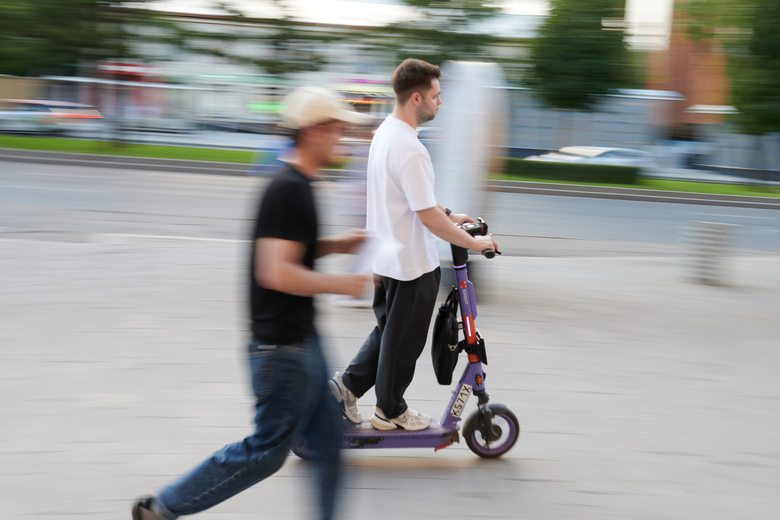 Фотосерия «180 дней лета»: визуальное летнее путешествие сквозь 180 дней — атмосфера сезона, смена настроений и света, эмоциональные состояния и летняя визуальная поэзия. Фотограф: Ожерельев Лев