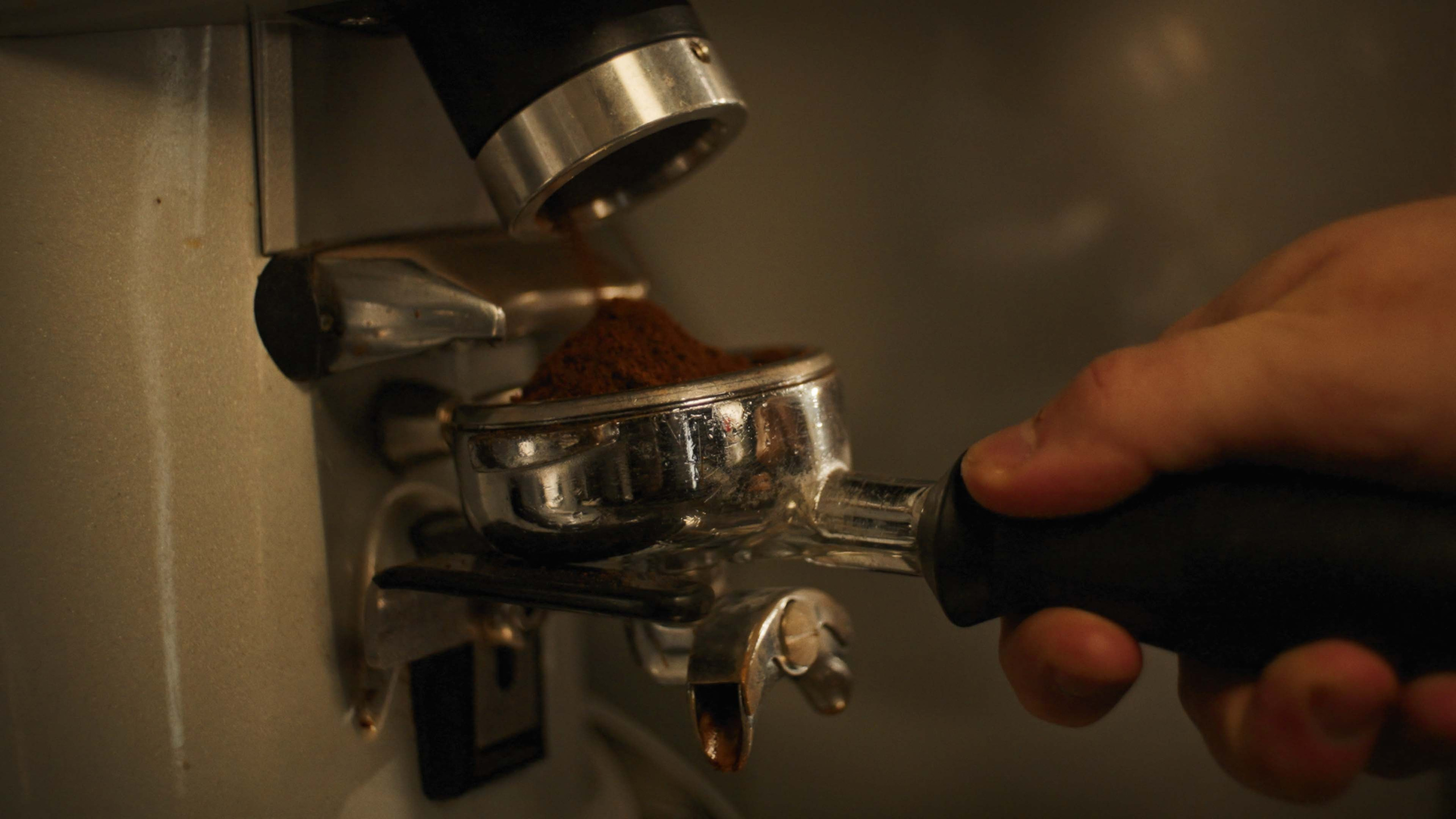 Три чашки до любви. Цветокоррекция видео