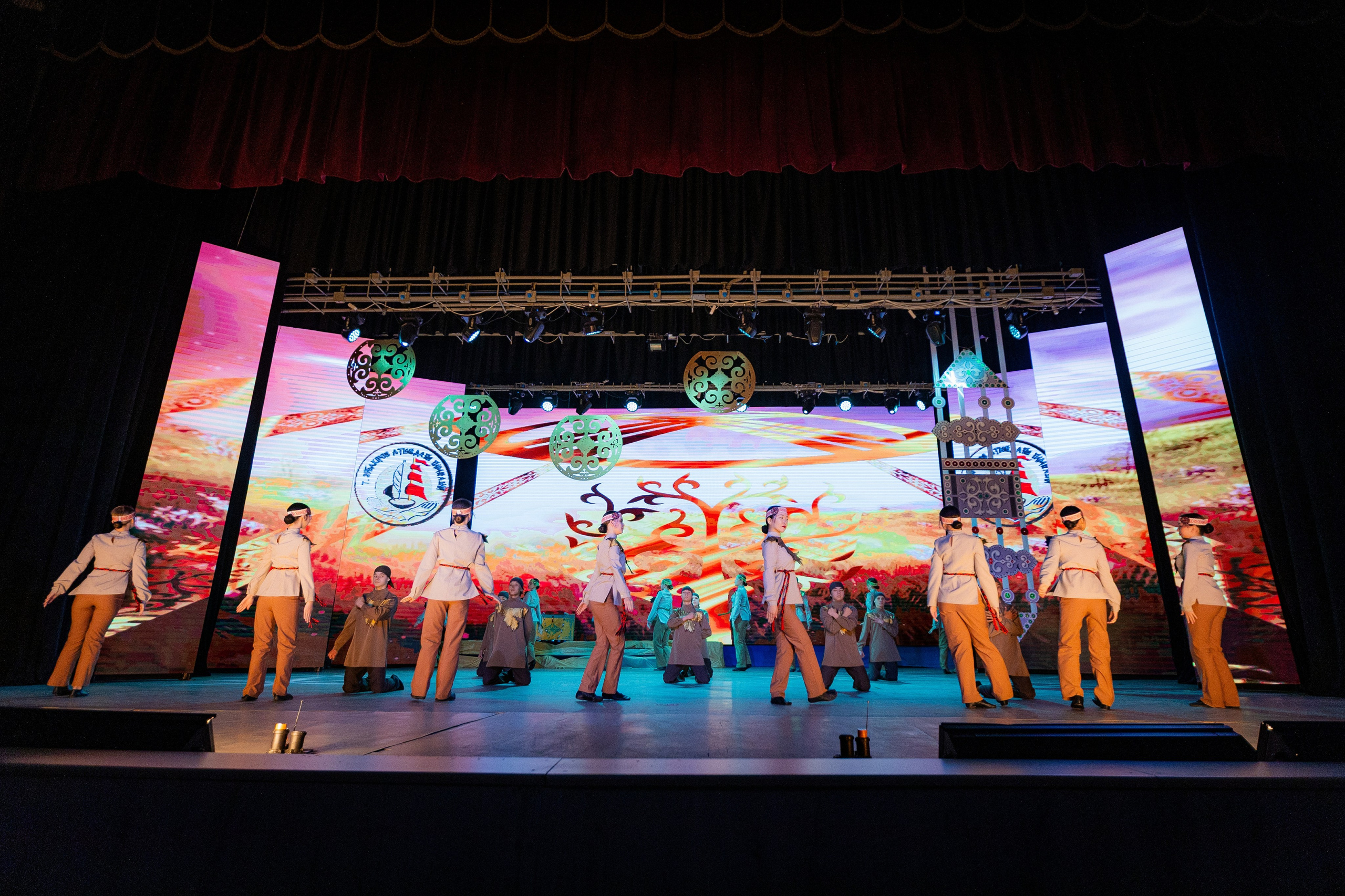 Студийный фотограф в Караганде Алексей Баранов. Фотограф Алексей Баранов. Фотостудия Flash. Семейные фотосессии в Караганде. Индивидуальные фотосессии, детские фотосессии, парные фотосессии в Караганде. Интерьерная фотосессия в Караганде. Семейный фотограф Алексей Баранов. Детский фотограф Алексей Баранов. Художественный фотограф Алексей Баранов. Свадебный фотограф Алексей Баранов. Черно-Белая съемка в Караганде. Самые лучшие семейный и детские фотосессии в Караганде. Контент Съемка в Караганде. SMM в Караганде. Контент фотограф Алексей Баранов. Рекламная съемка в караганде. Реклама. Бутики с одеждой. торговля Караганда. рекламное фото мероприятия в караганде. рекламное фото. рекламный фотограф Алексей Баранов. фотограф. Фотограф Караганда. Алексей Баранов. фотосессия. фотосессия в Караганде. Заказать фотографа в караганде. репортажный фотограф в Караганде. фотосъемка мероприятий. банкет. свадьба. юбилей. детское день рождение. годик. фотограф детский в Караганде. Репортажный фотограф в караганде Алексей Баранов.